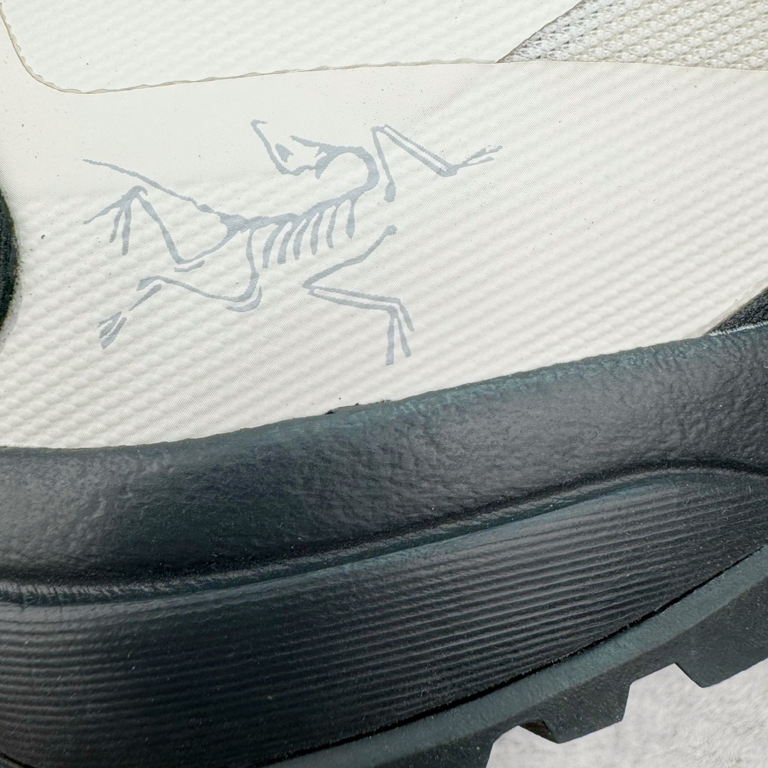 图片[18]-＃TZD特供 Arcteryx Konseal Lt 始祖鸟系列长距离越野登山徒步户外防水多功能运动跑鞋 台州原厂独家原底面配置 全套原厂生产指令加持 原厂特供Vibram外底 防水弹力尼龙布 外层热压TPU鞋面 随意纵横 内外盒标包装纸鞋带配件均同步公司 完美拉帮中底带钢印 仅服务市场百分之五高端客户 公司一样的东西 放心开冲 外贸 零售 裸鞋 渠道货 随意操作 承诺半个月内开胶直接换新 尺码同步官方：39.5 40 40.5 41 42 42.5 43 44 44.5 45-选品中心