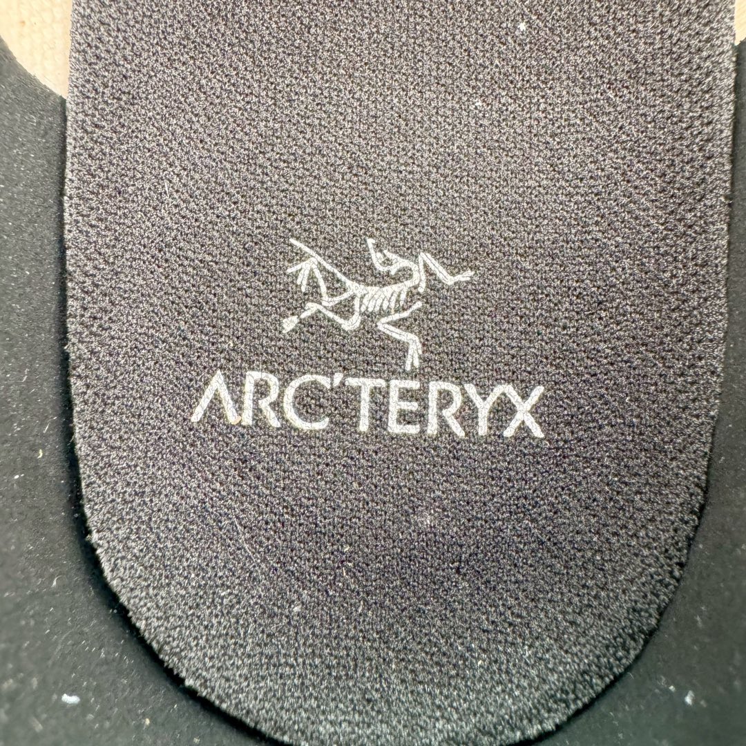 图片[13]-＃TZD特供 Arcteryx Konseal Lt 始祖鸟系列长距离越野登山徒步户外防水多功能运动跑鞋 台州原厂独家原底面配置 全套原厂生产指令加持 原厂特供Vibram外底 防水弹力尼龙布 外层热压TPU鞋面 随意纵横 内外盒标包装纸鞋带配件均同步公司 完美拉帮中底带钢印 仅服务市场百分之五高端客户 公司一样的东西 放心开冲 外贸 零售 裸鞋 渠道货 随意操作 承诺半个月内开胶直接换新 尺码同步官方：39.5 40 40.5 41 42 42.5 43 44 44.5 45-选品中心