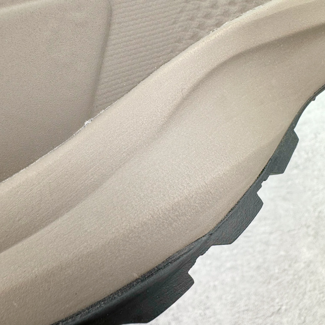 图片[19]-＃TZD特供 Arcteryx Aerios AURA Low 始祖鸟系列长距离越野登山徒步户外防水多功能运动跑鞋 台州原厂独家原底面配置 全套原厂生产指令加持 原厂特供Vibram外底 防水弹力尼龙布 外层热压TPU鞋面 随意纵横 内外盒标包装纸鞋带配件均同步公司 完美拉帮中底带钢印 仅服务市场百分之五高端客户 公司一样的东西 放心开冲 外贸 零售 裸鞋 渠道货 随意操作 承诺半个月内开胶直接换新 尺码同步官方：39.5 40 40.5 41 42 42.5 43 44 44.5 45-选品中心