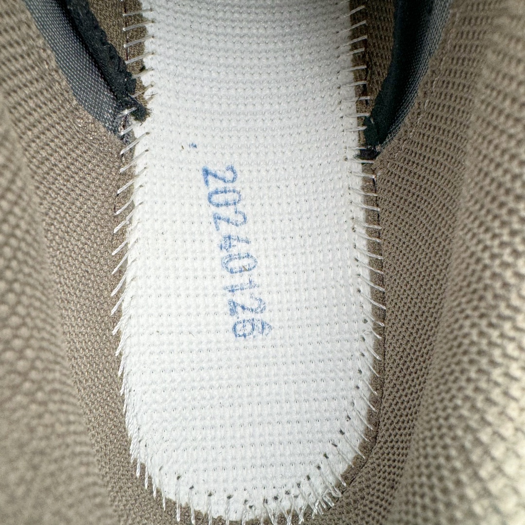 图片[10]-＃TZD特供 Arcteryx Aerios AURA Low 始祖鸟系列长距离越野登山徒步户外防水多功能运动跑鞋 台州原厂独家原底面配置 全套原厂生产指令加持 原厂特供Vibram外底 防水弹力尼龙布 外层热压TPU鞋面 随意纵横 内外盒标包装纸鞋带配件均同步公司 完美拉帮中底带钢印 仅服务市场百分之五高端客户 公司一样的东西 放心开冲 外贸 零售 裸鞋 渠道货 随意操作 承诺半个月内开胶直接换新 尺码同步官方：39.5 40 40.5 41 42 42.5 43 44 44.5 45-选品中心