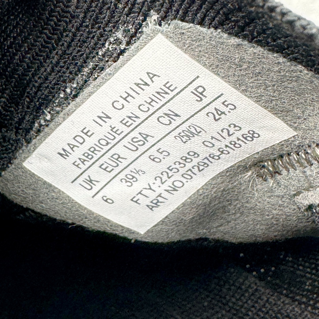 图片[11]-＃TZD特供 Arcteryx Sylan Pro 始祖鸟系列长距离越野登山徒步户外防水多功能运动跑鞋 台州原厂独家原底面配置 全套原厂生产指令加持 原厂特供Vibram外底 防水弹力尼龙布 外层热压TPU鞋面 随意纵横 内外盒标包装纸鞋带配件均同步公司 完美拉帮中底带钢印 仅服务市场百分之五高端客户 公司一样的东西 放心开冲 外贸 零售 裸鞋 渠道货 随意操作 承诺半个月内开胶直接换新 尺码同步官方：39.5 40 40.5 41 42 42.5 43 44 44.5 45-选品中心