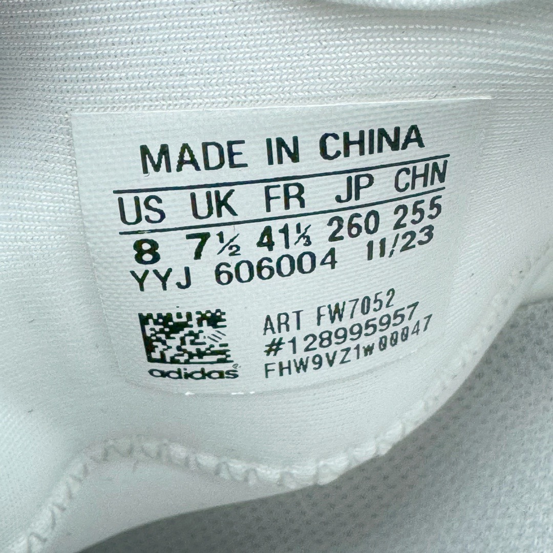 图片[16]-＃XP纯原套现福利 AD Superstar Slip-On Shoes 贝壳头交叉绑带一脚蹬板鞋 FW7052 独家控货 平台正单 全鞋百分百原材料 全鞋电脑针车 Logo针车间距针数原版一致 皮料切割冲裁零瑕疵 原鞋一致含胶量大底 原盒中文内外标 大几率过验 不对比市面只对比原鞋 只服务最高端市场 尺码：36 36.5 37 38 38.5 39 40 40.5 41 42 42.5 43 44 44.5 45-选品中心