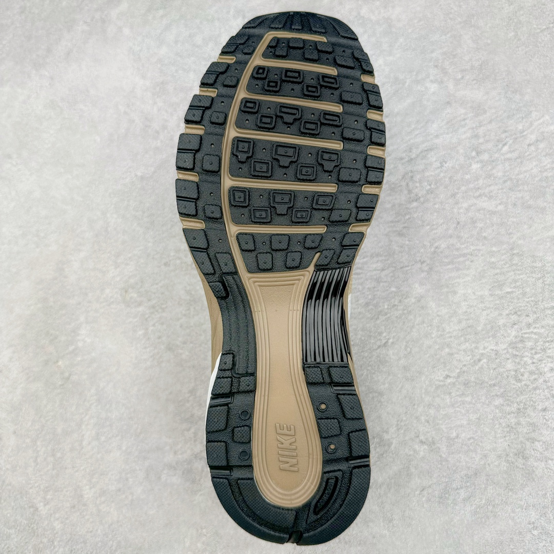 图片[9]-＃HP纯原 NK P-6000 系列低帮复古老爹风休闲运动舒适慢跑鞋 FQ8243-025 购入原鞋原装纸板楦头开发 独家私模四层组合大底 市场唯一正确版本 良心定价 新配色陆续出货 进口三文治网面 融合 Pegasus 过往运动鞋设计 助力 21 世纪早期跑步运动跃升时尚新高度 采用透气网眼布、运动风格线条和耐穿覆面 兼具吸睛外观和舒适感受 中底泡绵以田径赛道为灵感 打造厚实设计 缔造出众缓震性能 尺码：36 36.5 37.5 38 38.5 39 40 40.5 41 42 42.5 43 44 44.5 45 46-选品中心