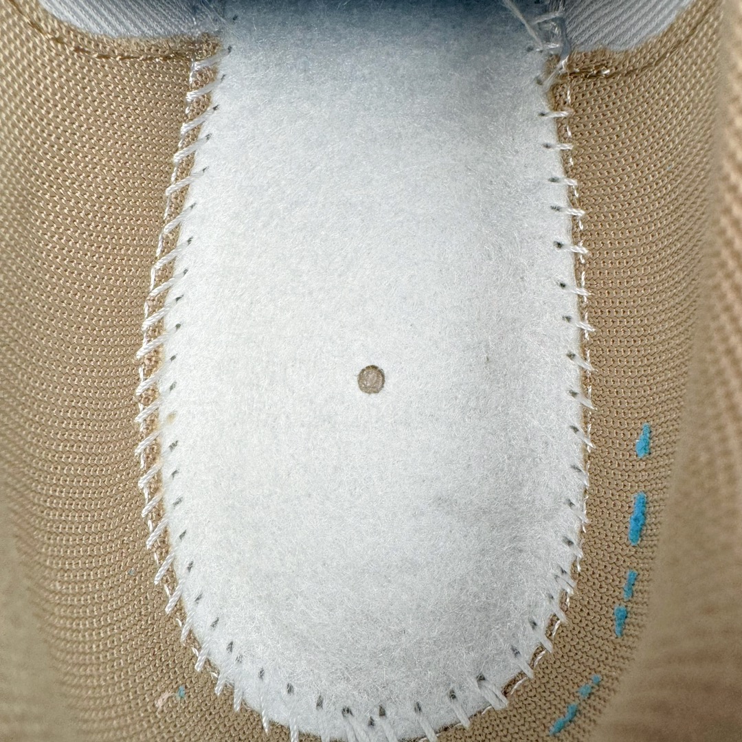 图片[10]-＃HP纯原 NK P-6000 系列低帮复古老爹风休闲运动舒适慢跑鞋 FQ8243-025 购入原鞋原装纸板楦头开发 独家私模四层组合大底 市场唯一正确版本 良心定价 新配色陆续出货 进口三文治网面 融合 Pegasus 过往运动鞋设计 助力 21 世纪早期跑步运动跃升时尚新高度 采用透气网眼布、运动风格线条和耐穿覆面 兼具吸睛外观和舒适感受 中底泡绵以田径赛道为灵感 打造厚实设计 缔造出众缓震性能 尺码：36 36.5 37.5 38 38.5 39 40 40.5 41 42 42.5 43 44 44.5 45 46-选品中心