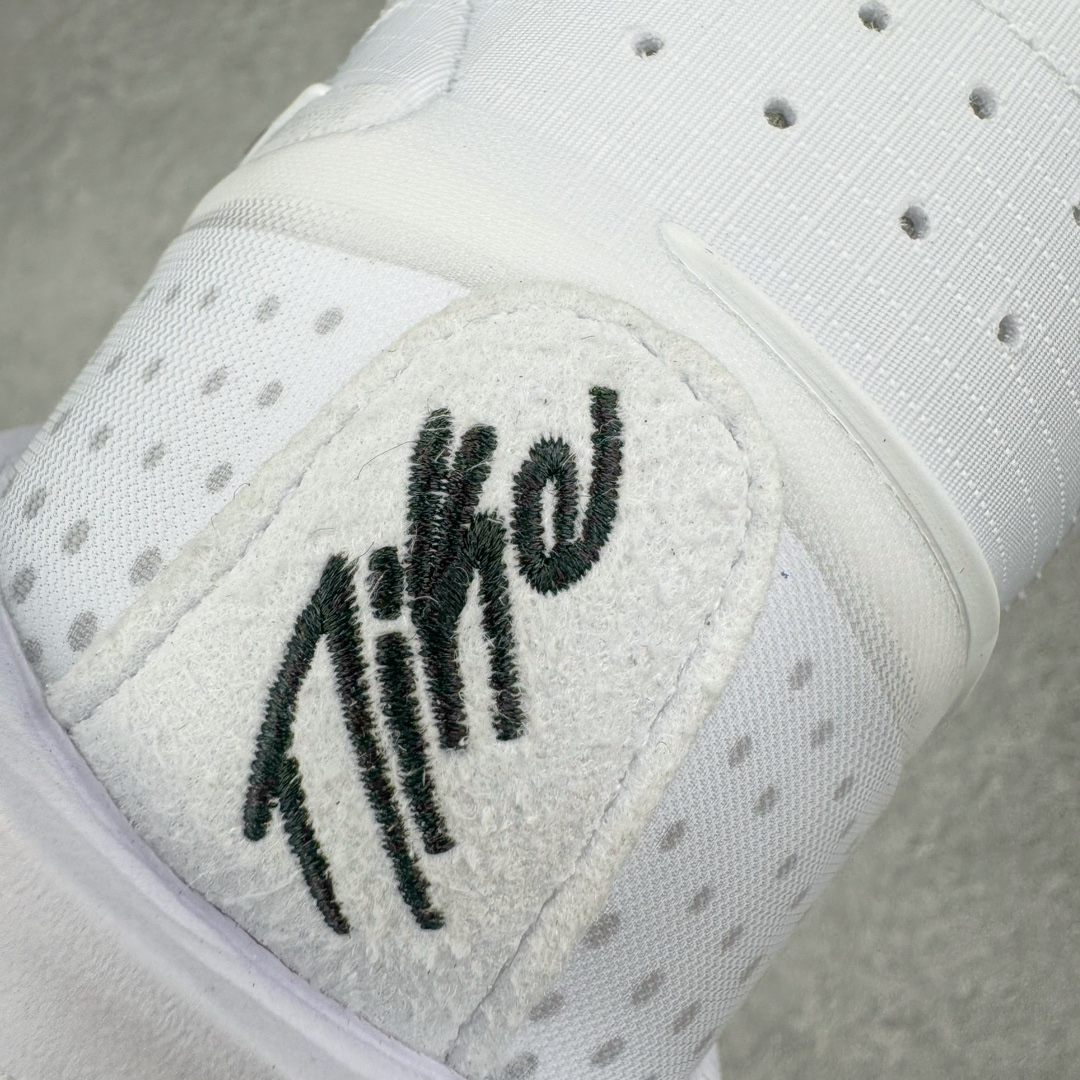 图片[14]-＃灭世/Max Nk Air Zoom G.T.Cut 3 EP 实战系列篮球鞋 黑白 DV2918-102 全新GT Cut 3.0 全掌搭载了 ZoomX 泡棉 使得整双鞋在缓震表现上可谓相当优秀 拥有着顶级科技配置的同时 颜值设计也非常可观 整体鞋型仍然保留了前低后高的设计 G.T. Cut 传统的突进极速突破的感觉 鞋头麂皮材质和 NK Flywire 飞线工艺 相对来说包裹感更好了 必备的TPU 支撑片 两侧 Swoosh 的透气孔设计 起到散热透气的作用 鞋舌采用类似跑鞋的半开叉式设计 搭配鞋带既可以提升包裹感 又降低了运动中鞋舌乱跑的可能性 鞋子内里填充相当厚实 避免掉跟 尺码：39 40 40.5 41 42 42.5 43 44 44.5 45 46-选品中心