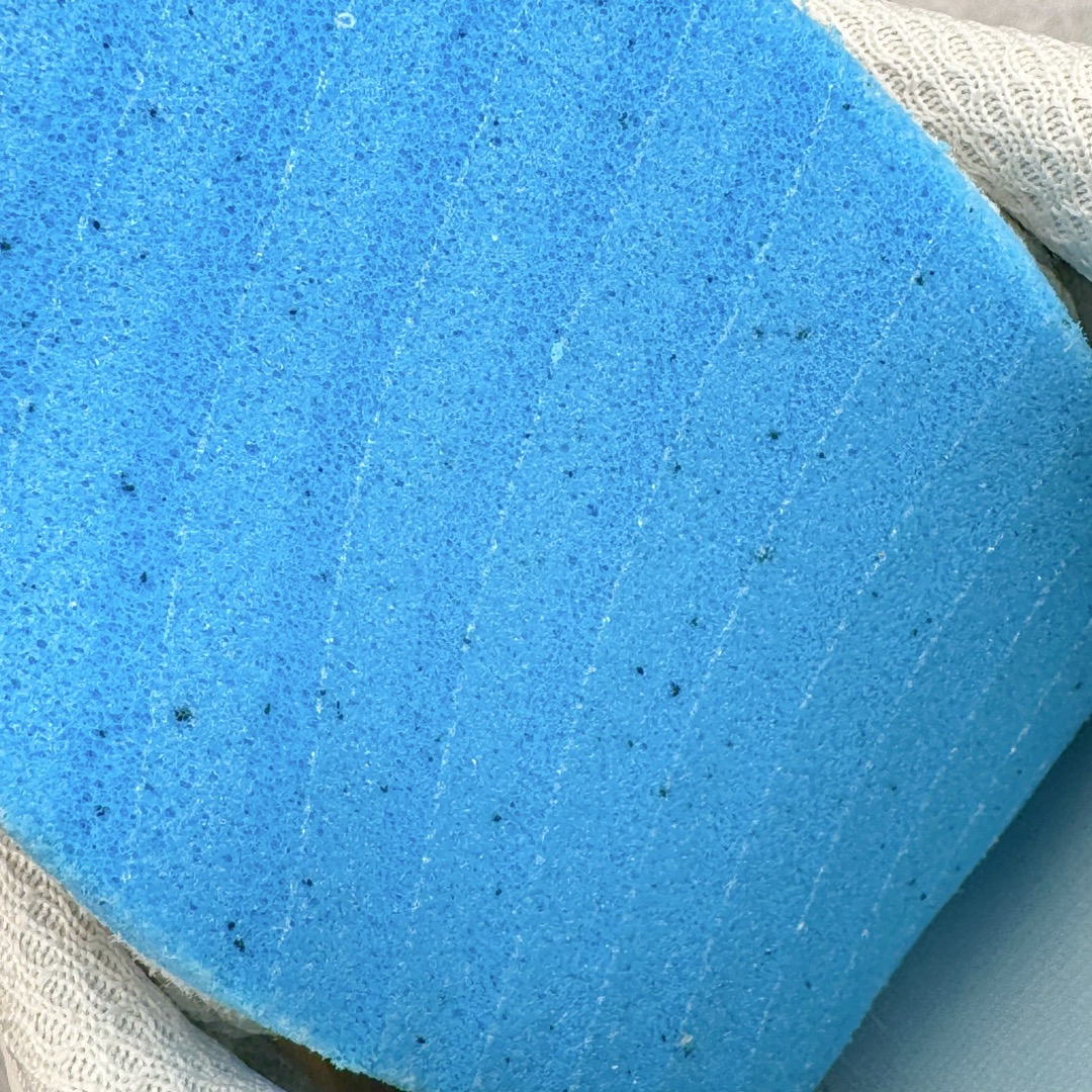 图片[12]-＃Lw纯原 ASICS Gel-Kahana TR V4 亚瑟士机能户外风系列低帮轻量缓震休闲运动跑步鞋 身处城市的喧嚣，内心的想象却永不停歇，Z世代处于现实的繁忙中始终想象着生活的另一种可能和对未知的展望。想象并非背离现实，而是对自我最真实的期待。为鼓励新世代青年唤起对自我的正向的想象，并展开积极的行动，ASICS亚瑟士于2024释出全新主题——唤想自定义。率先推出鞋款GEL-KAHANA TR V4，将出色的城市潮流与户外机能融为一体，实现无界想象与唤回真实自我的完美连结。于城市绽放姿态，唤想自定义。GEL-KAHANA TR V4融合了极具户外型格的设计细节。鞋款大底与中底采用了AHAR耐磨橡胶与GEL缓震胶技术，拥有良好的抓地力与舒适的穿着体验。鞋底所使用的一体化TPU稳定片，为更好地贴合GEL-KAHANA TR V4而全新开模再造，能有效防止脚部过度扭转与侧翻，在提供优秀稳定性的同时，进一步增强了鞋款的机能设计美学。快速系带系统在方便穿戴的同时，为户外运动提供了更优的防护。 GEL-KAHANA TR V4为日常穿着提供稳定、舒适的支撑，鼓励每个人在城市空间中的大胆探索，追寻无拘束的旷野之梦。尺码：36 37 37.5 38 39 39.5 40.5 41.5 42 42.5 43.5 44 44.5 45 46-选品中心