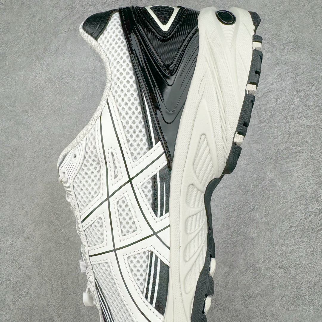 图片[7]-＃Lw纯原 ASICS Gel-Kahana TR V4 亚瑟士机能户外风系列低帮轻量缓震休闲运动跑步鞋 身处城市的喧嚣，内心的想象却永不停歇，Z世代处于现实的繁忙中始终想象着生活的另一种可能和对未知的展望。想象并非背离现实，而是对自我最真实的期待。为鼓励新世代青年唤起对自我的正向的想象，并展开积极的行动，ASICS亚瑟士于2024释出全新主题——唤想自定义。率先推出鞋款GEL-KAHANA TR V4，将出色的城市潮流与户外机能融为一体，实现无界想象与唤回真实自我的完美连结。于城市绽放姿态，唤想自定义。GEL-KAHANA TR V4融合了极具户外型格的设计细节。鞋款大底与中底采用了AHAR耐磨橡胶与GEL缓震胶技术，拥有良好的抓地力与舒适的穿着体验。鞋底所使用的一体化TPU稳定片，为更好地贴合GEL-KAHANA TR V4而全新开模再造，能有效防止脚部过度扭转与侧翻，在提供优秀稳定性的同时，进一步增强了鞋款的机能设计美学。快速系带系统在方便穿戴的同时，为户外运动提供了更优的防护。 GEL-KAHANA TR V4为日常穿着提供稳定、舒适的支撑，鼓励每个人在城市空间中的大胆探索，追寻无拘束的旷野之梦。尺码：36 37 37.5 38 39 39.5 40.5 41.5 42 42.5 43.5 44 44.5 45 46-选品中心