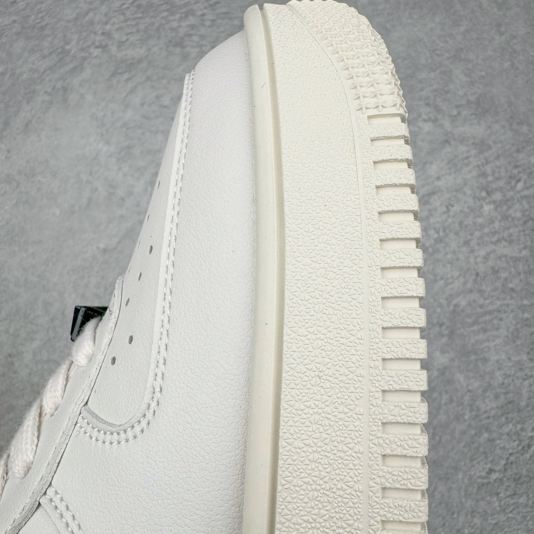 ＃福利特价‼️
AMBUSH x NK Air Force 1 Low 空军一号低帮运动板鞋 联名大钩白