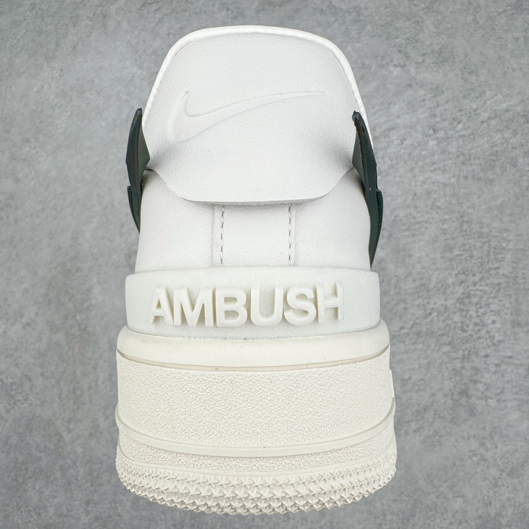 ＃福利特价‼️
AMBUSH x NK Air Force 1 Low 空军一号低帮运动板鞋 联名大钩白