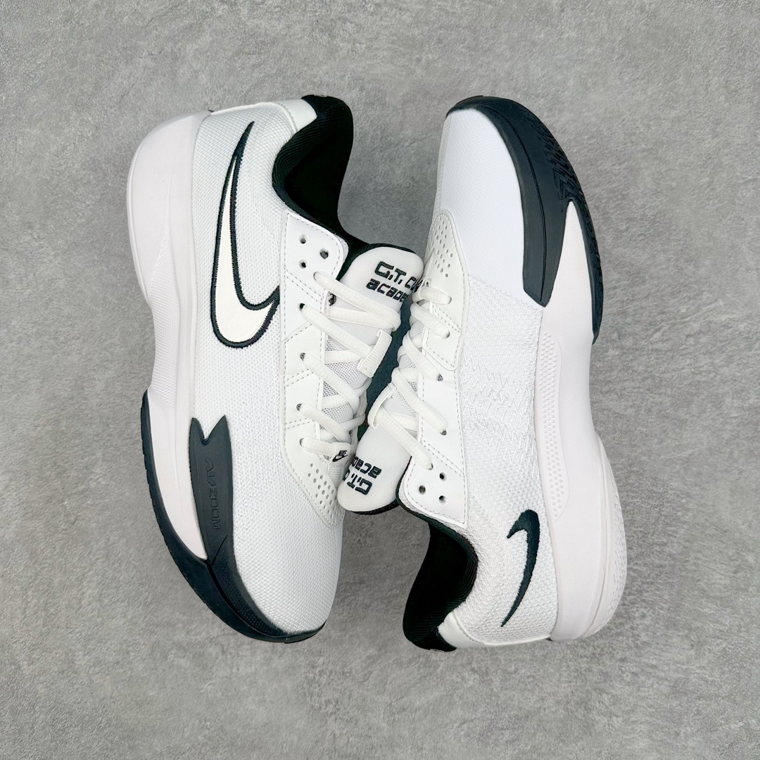 图片[3]-NK Air Zoom G.T. Cut Academy EP GT男/女篮球鞋 FB2599-100 NK首度推出G.T. Cut 系列的平价款式G.T. Cut Academy，外型维持一贯的流线型设计。不同价格的款式，让不同需求的球友也能入手适合自己的球鞋。足底出色抓地设计，助你瞬息急停，随意变速，轻松摆脱对手，驰骋赛场。匠心底纹从后跟延伸至鞋头，铸就急起急停的强劲抓地表现，助力实现侧向突破和快速移步。鞋款采用出众回弹设计，为切入、转向和移步篮筐提供出色的能量回馈。回弹性能带来弹力充沛的迈步体验，让你爆发疾速。前足搭载 Zoom Air 缓震配置，助你在赛事升温之际迅猛出击。足底缓震配置带来舒适比赛体验。中底搭载厚实泡绵，营造非凡舒适的支撑感受。该鞋款可轻松驾驭坚硬地面，助力鏖战。尺码：36 36.5 37.5 38 38.5 39 40 40.5 41 42 42.5 43 44 44.5 45 46-选品中心