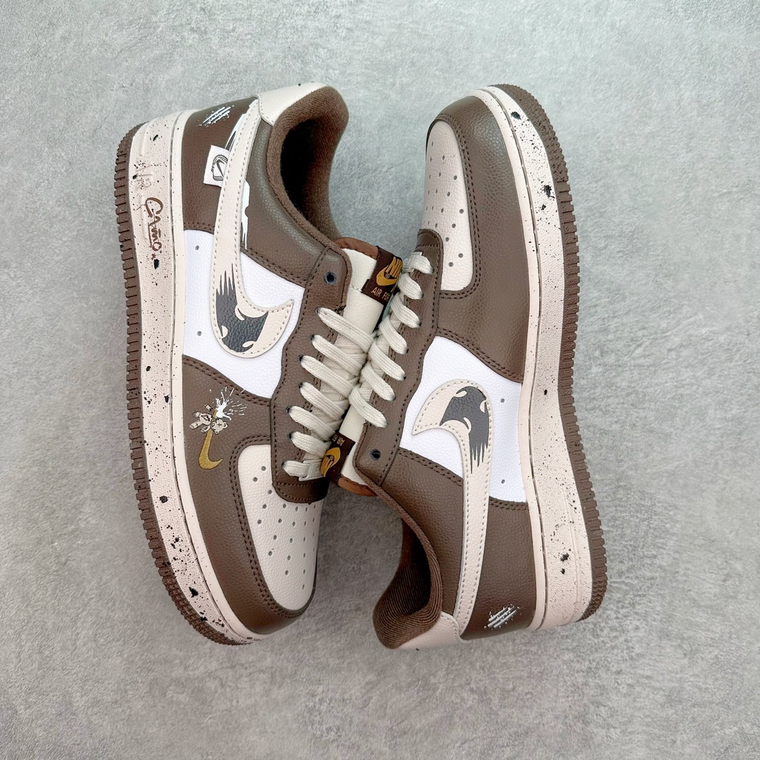 图片[3]-NK Air Force 1´07 Low 空军一号低帮百搭休闲运动板鞋 DB3301-770 柔软、弹性十足的缓震性能和出色的中底设计 横跨复古与现代的外型结合 造就出风靡全球 三十多年的Force 1 直到今天还深受青睐 尺码：36 36.5 37.5 38 38.5 39 40 40.5 41 42 42.5 43 44 44.5 45-选品中心