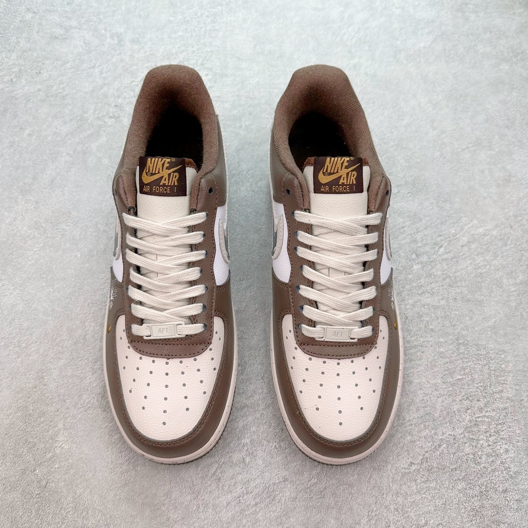 图片[2]-NK Air Force 1´07 Low 空军一号低帮百搭休闲运动板鞋 DB3301-770 柔软、弹性十足的缓震性能和出色的中底设计 横跨复古与现代的外型结合 造就出风靡全球 三十多年的Force 1 直到今天还深受青睐 尺码：36 36.5 37.5 38 38.5 39 40 40.5 41 42 42.5 43 44 44.5 45-选品中心