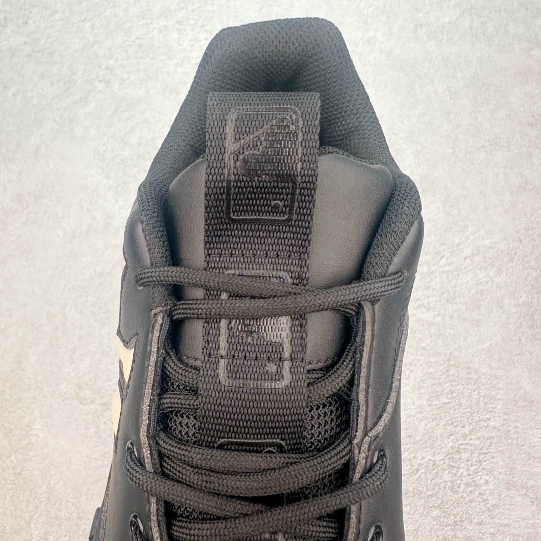 图片[5]-MLB Big Ball Chunky 复古印花老爹鞋系列低帮轻量增高厚底百搭休闲运动慢跑鞋 Korea韩国联名NY美国榄球纽约洋基队限定 韩国代购专供 全套原楦原纸板原厂数据开发 正确中底拉帮中底网布细节 平台代购专供 左脚内置芯片 韩国代购吊牌标贴 独家一比一RB+MD组合大底 高频后跟小人Logo精准对位立体饱满 正确网布加超迁鞋面 转印中底走线紧密 转印Logo工艺表层防刮不掉色 尺码：35 36 36.5 37.5 38 38.5 39 40 40.5 41 42 42.5 43 44 45-选品中心