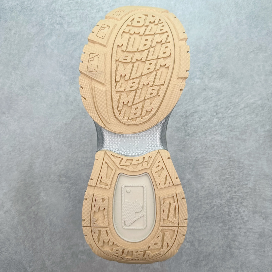 图片[9]-＃纯原 MLB Chunky Runner 2024S 复古印花老爹鞋系列低帮轻量增高厚底百搭休闲运动慢跑鞋 Korea韩国联名NY美国榄球纽约洋基队限定 目前可过轻松秒过各类鉴定 能操作的私聊 韩国代购专供 左脚内置NFC感应 区别市面贴纸假芯片 MLB专用菱形双针中底布 重点细节中底布带注胶孔 原厂NFC感应吊牌 支持鉴定 一个两位数 原盒原标 全套原楦原纸板原厂数据开发 中韩文保养标贴 绿色防霉片 平台代购专供 独家一比一RB+MD组合大底 高频后跟小人Logo精准对位立体饱满 正确网布加超迁鞋面 转印中底走线紧密 转印Logo工艺表层防刮不掉色 尺码：35 36 36.5 37.5 38 38.5 39 40 40.5 41 42 42.5 43 44 44.5 45-选品中心