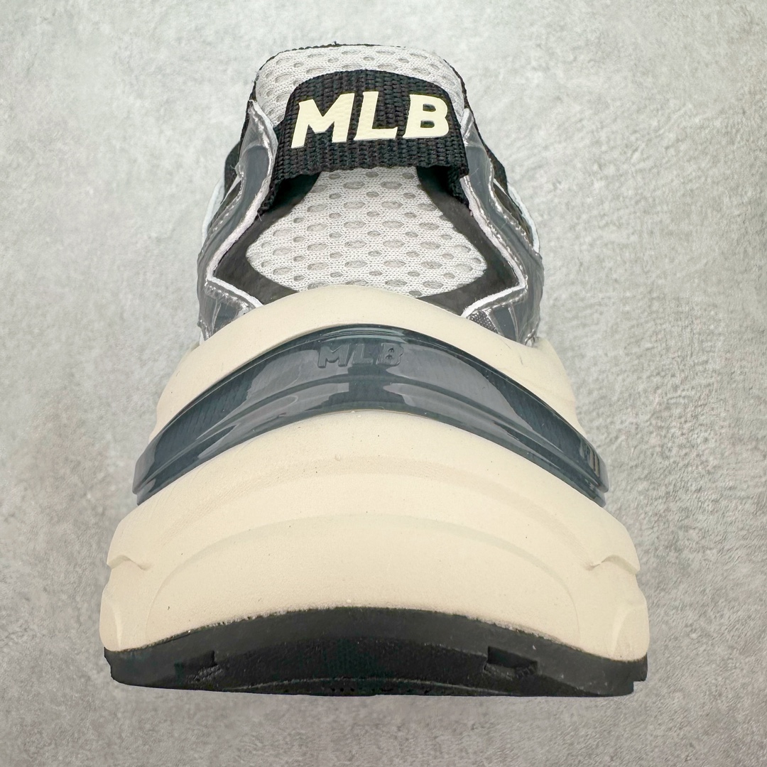 图片[8]-＃纯原 MLB Chunky Runner 2024S 复古印花老爹鞋系列低帮轻量增高厚底百搭休闲运动慢跑鞋 Korea韩国联名NY美国榄球纽约洋基队限定 目前可过轻松秒过各类鉴定 能操作的私聊 韩国代购专供 左脚内置NFC感应 区别市面贴纸假芯片 MLB专用菱形双针中底布 重点细节中底布带注胶孔 原厂NFC感应吊牌 支持鉴定 一个两位数 原盒原标 全套原楦原纸板原厂数据开发 中韩文保养标贴 绿色防霉片 平台代购专供 独家一比一RB+MD组合大底 高频后跟小人Logo精准对位立体饱满 正确网布加超迁鞋面 转印中底走线紧密 转印Logo工艺表层防刮不掉色 尺码：35 36 36.5 37.5 38 38.5 39 40 40.5 41 42 42.5 43 44 44.5 45-选品中心