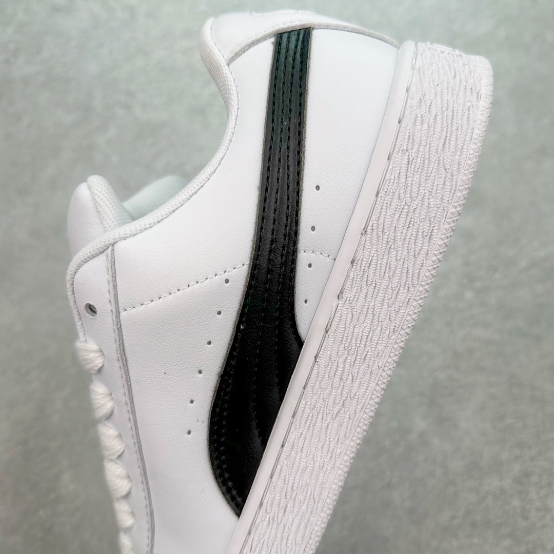 图片[7]-PUMA SUEDE XL 彪马新款面包鞋男女同款复古休闲板鞋 赠送一双鞋带 鞋身通体采用细腻的麂皮材质 厚实柔软 质感出众 鞋侧保留PUMA标志性跑道图案 侧面与后跟点缀金属色PUMA LOGO 兼具辨识度与细节感 加厚鞋垫、饱满鞋舌 搭配加宽扁形鞋带 使得穿着感更加贴合与舒适 值得一提的是 本季SUEDE XL鞋款以黑色、红色及蓝色最为瞩目 经典黑的配色 在低调之余可轻松驾驭任何潮流风格造型 而高饱和度的配色 则是当之无愧的早春出街利器。货号： 395205 尺码：36 37 37.5 38 38.5 39 40 40.5 41 42 42.5 43 44 45-选品中心