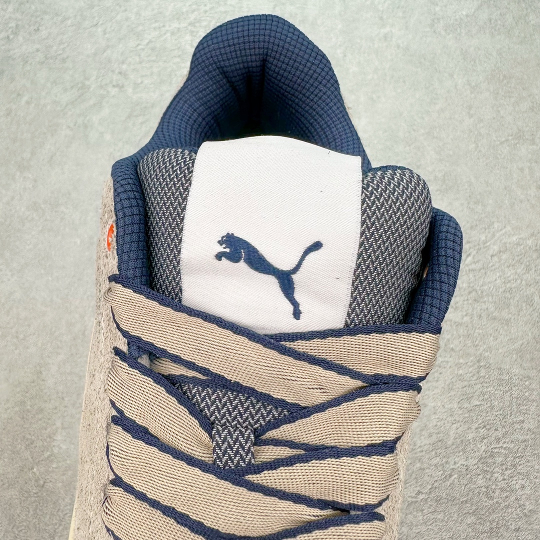 图片[5]-PUMA SUEDE XL 彪马新款面包鞋男女同款复古休闲板鞋 赠送一双鞋带 鞋身通体采用细腻的麂皮材质 厚实柔软 质感出众 鞋侧保留PUMA标志性跑道图案 侧面与后跟点缀金属色PUMA LOGO 兼具辨识度与细节感 加厚鞋垫、饱满鞋舌 搭配加宽扁形鞋带 使得穿着感更加贴合与舒适 值得一提的是 本季SUEDE XL鞋款以黑色、红色及蓝色最为瞩目 经典黑的配色 在低调之余可轻松驾驭任何潮流风格造型 而高饱和度的配色 则是当之无愧的早春出街利器。货号： 395205 尺码：36 37 37.5 38 38.5 39 40 40.5 41 42 42.5 43 44 45-选品中心