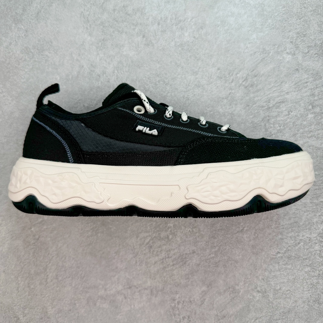 FILA FUSION Fluid 斐乐摩登潮牌防滑耐磨轻便运动鞋 FUSION 系列传承了 FILA 的百年基因，融入年轻运动及潮流文化，成为引领变革、创新突破的一代。以“1+N” 的跨界合作模式重现经典的同时创造经典。带来最出其不意的跨界合作惊喜。同时，FILAFUSION把FILA 的 DNA 融入到定制体验里，你可以随心制造厲于你的产品。FILA FUSION 的鞋家族涵盖了老爹鞋、跑步鞋、网球鞋、季节款。风格复古新潮，满足了时尚人士出行及各类运动的搭配需求，成为当下年轻人筷拥的鞋类品牌之一。FILA FUSION 走进年轻人的世界，通过年轻人运动，街舞，滑板，篮球，展现 FILA FUSION 的潮流态度和年轻文化。FILA FUSION 认为末来属于引领变革、创新突破的年轻一代，让我们一起构成 FILA 未来的蓝图吧！尺码：35.5 36 36.5 37.5 38 38.5 39 40 40.5 41 42 42.5 43 44 44.5-选品中心