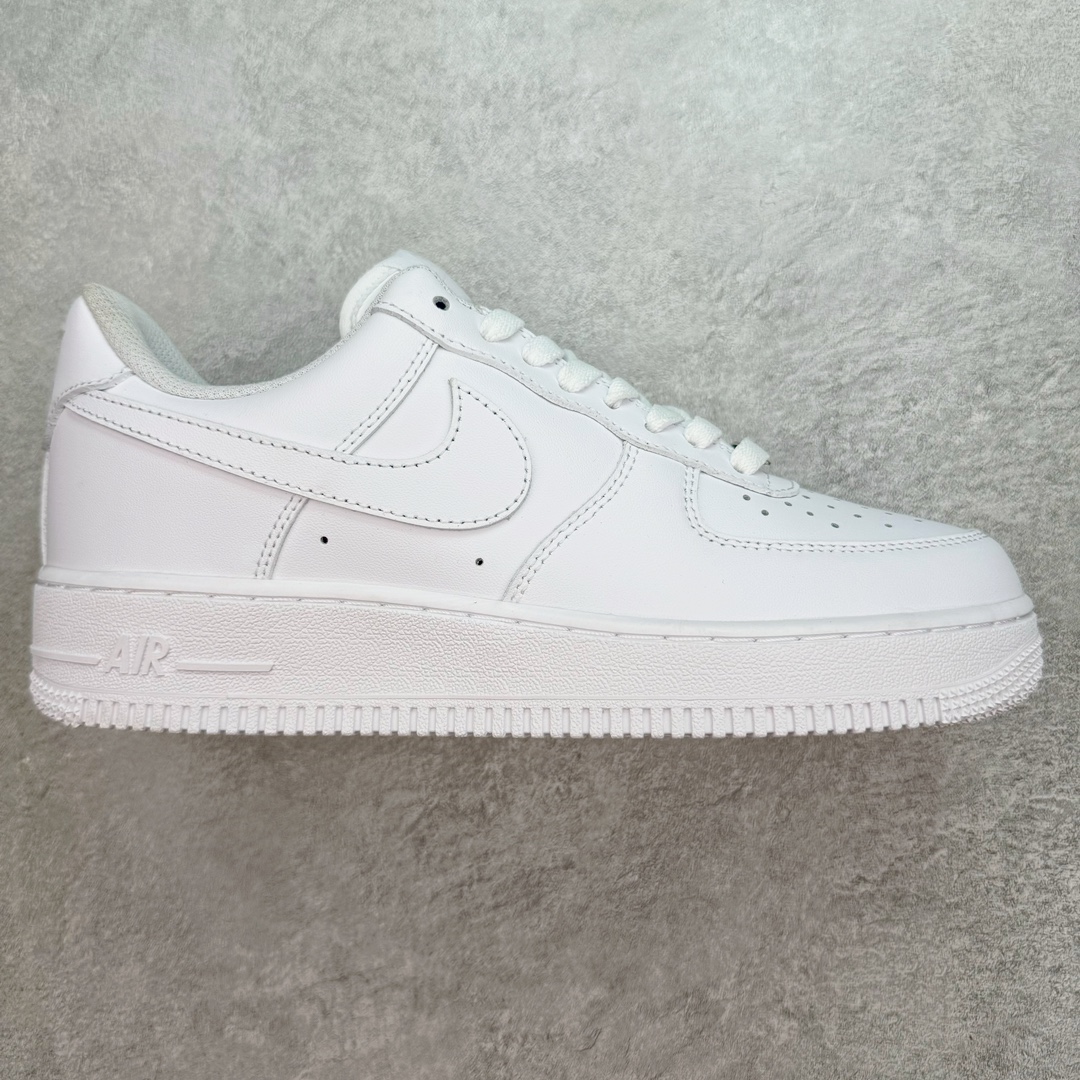 ＃DT纯原 NK Air Force 1 Low \’07 空军一号低帮经典板鞋 纯白 CW2288-111 知名大厂出品 同步官方全新版本 不规则波浪大底咬花 全鞋电脑针车 工整有序 视觉效果满分 原厂拉帮手法 标准四线 密度针距针孔大小控制到位 原装反口里网布海绵 正确卡色网眼大小 新版鞋撑改用纸团代替 原厂港宝加持完美还原灵魂版型 原盒原配从里到外百分百还原 原厂全头层原厂皮料 原标原盒 内置Sole气垫 中底白色背胶 中底划线 已经无限的接近公司 原厂楦头 原厂刺绣 后跟弧度修正 独家私模最大开发到47.5 尺码：35.5 36 36.5 37.5 38 38.5 39 40 40.5 41 42 42.5 43 44 44.5 45 46 47.5-选品中心