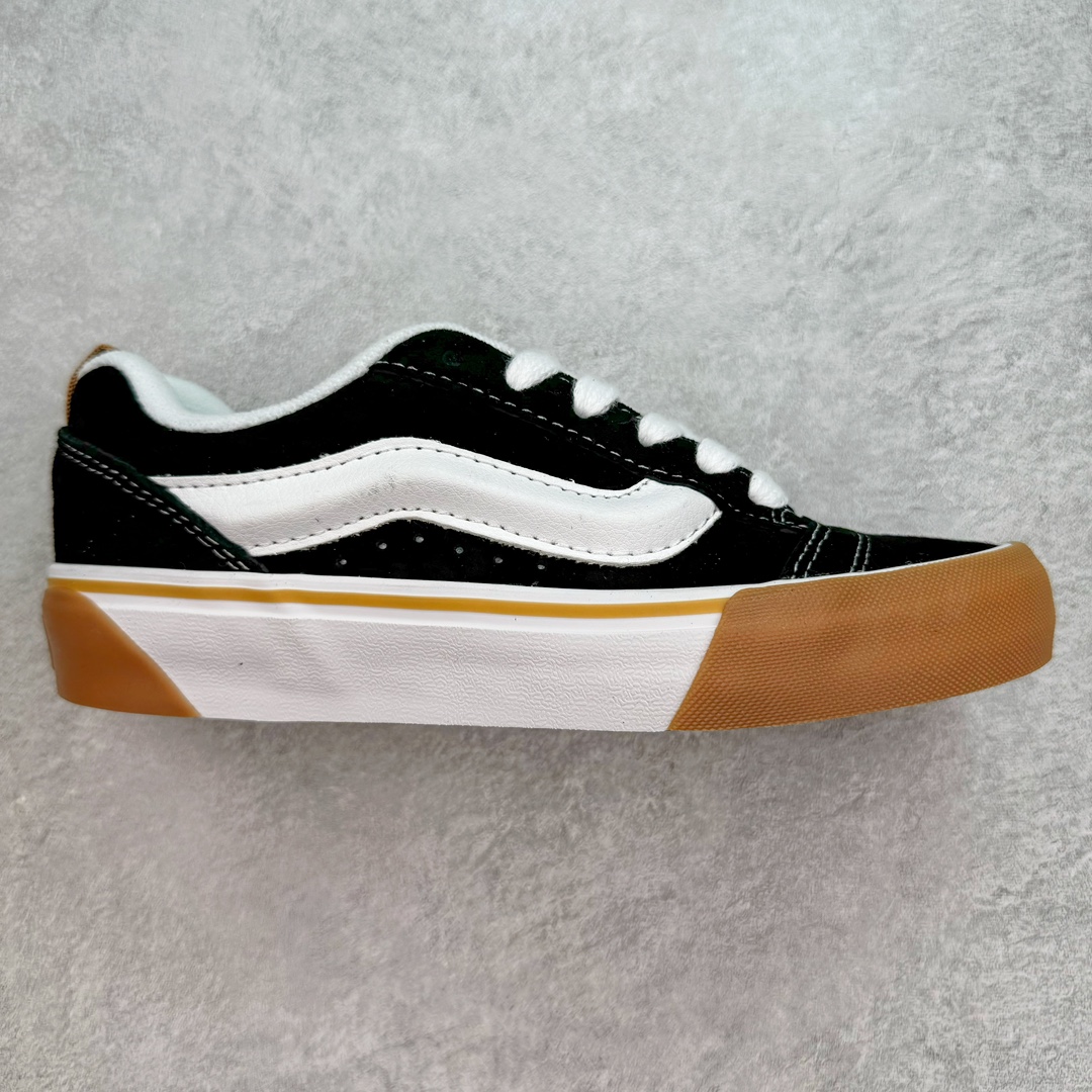 Vans Knu Skool 黑生胶 肥胖版立体大Logo 加厚鞋舌 低帮复古休闲硫化面包鞋 尺码：35 36 36.5 37 38 38.5 39 40 40.5 41 42 42.5 43 44 45 工艺：硫化1：1（重量1：1、真标、原钢印、材质标、鞋型标、合格证）-选品中心