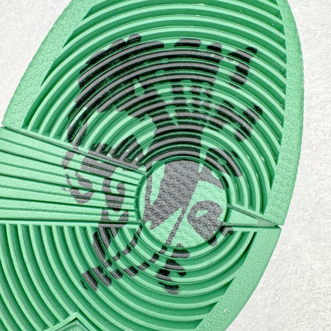 图片[17]-＃Ay纯原 NK SB Dunk Low 蜗牛 FQ7585-200 独家原厂航空铝磨具打磨大底 鞋头坡度极致还原 原盒原配 圈内天花板工艺 原厂冲刀 超高清洁度 全鞋零毛边皮料切割 全套原楦原模倾力打造完美版型 采用原厂百宏鞋带以及原厂百宏织唛舌标 内标可供原厂几率过验 原厂中底布黄色点胶 原厂中底布拉帮走线遵循公司‼️尺码：36 36.5 37.5 38 38.5 39 40 40.5 41 42 42.5 43 44 44.5 45 46 47.5-选品中心