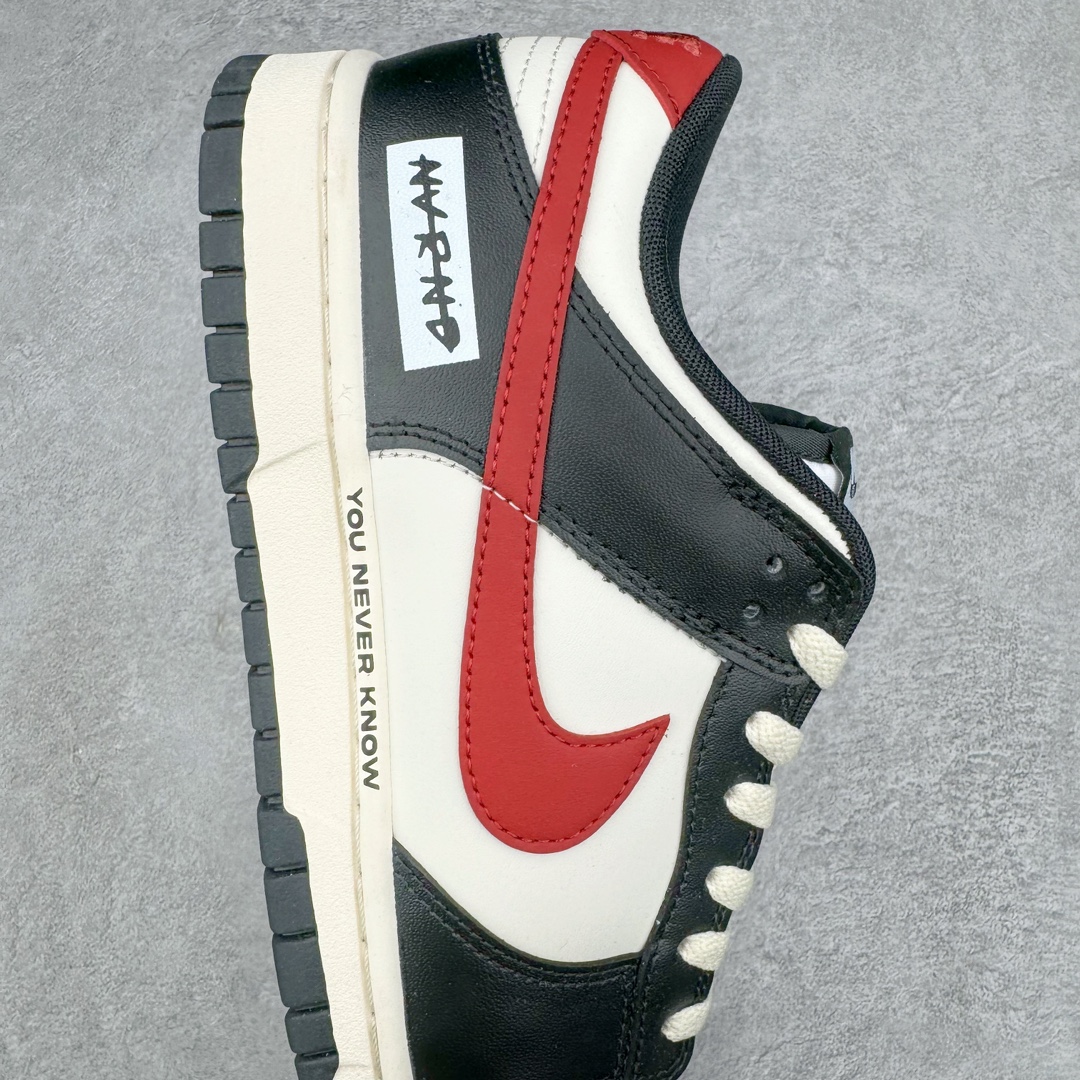 图片[6]-＃YC纯原 NK Dunk Low 热带琥珀 DD1391-100 定制系列天花板 无原鞋不开发 全系列得物原鞋一比一校对开发 配色持续更新中 终端对接 优势输出 全套原厂楦头原纸板数据档案倾力打造 原汁原味莞产 极致还原 圈内最强针车工艺 高端零售指定版 广东原厂配套原盒原标 鞋盒分三个尺码段 原厂冲刀 超高清洁度 全鞋零毛边皮料切割 采用原厂百宏鞋带以及原厂百宏织唛舌标 内标可供原厂几率过验 进口原装条纹中底布 四线拉帮白色点胶 原厂拉帮手法遵循公司 原厂电绣 极致还原 尺码：40 40.5 41 42 42.5 43 44 44.5 45 46-选品中心