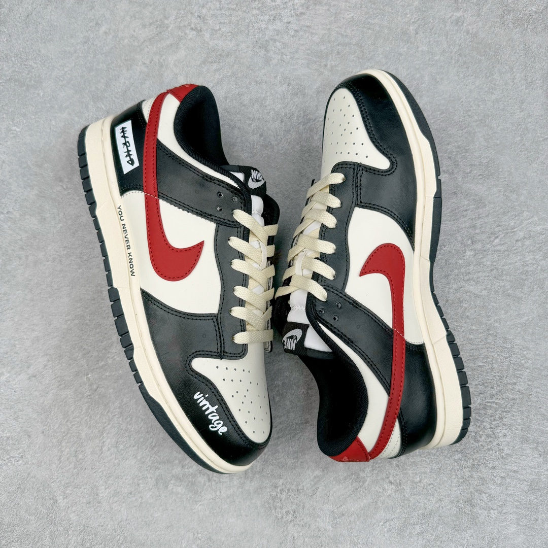 图片[3]-＃YC纯原 NK Dunk Low 热带琥珀 DD1391-100 定制系列天花板 无原鞋不开发 全系列得物原鞋一比一校对开发 配色持续更新中 终端对接 优势输出 全套原厂楦头原纸板数据档案倾力打造 原汁原味莞产 极致还原 圈内最强针车工艺 高端零售指定版 广东原厂配套原盒原标 鞋盒分三个尺码段 原厂冲刀 超高清洁度 全鞋零毛边皮料切割 采用原厂百宏鞋带以及原厂百宏织唛舌标 内标可供原厂几率过验 进口原装条纹中底布 四线拉帮白色点胶 原厂拉帮手法遵循公司 原厂电绣 极致还原 尺码：40 40.5 41 42 42.5 43 44 44.5 45 46-选品中心