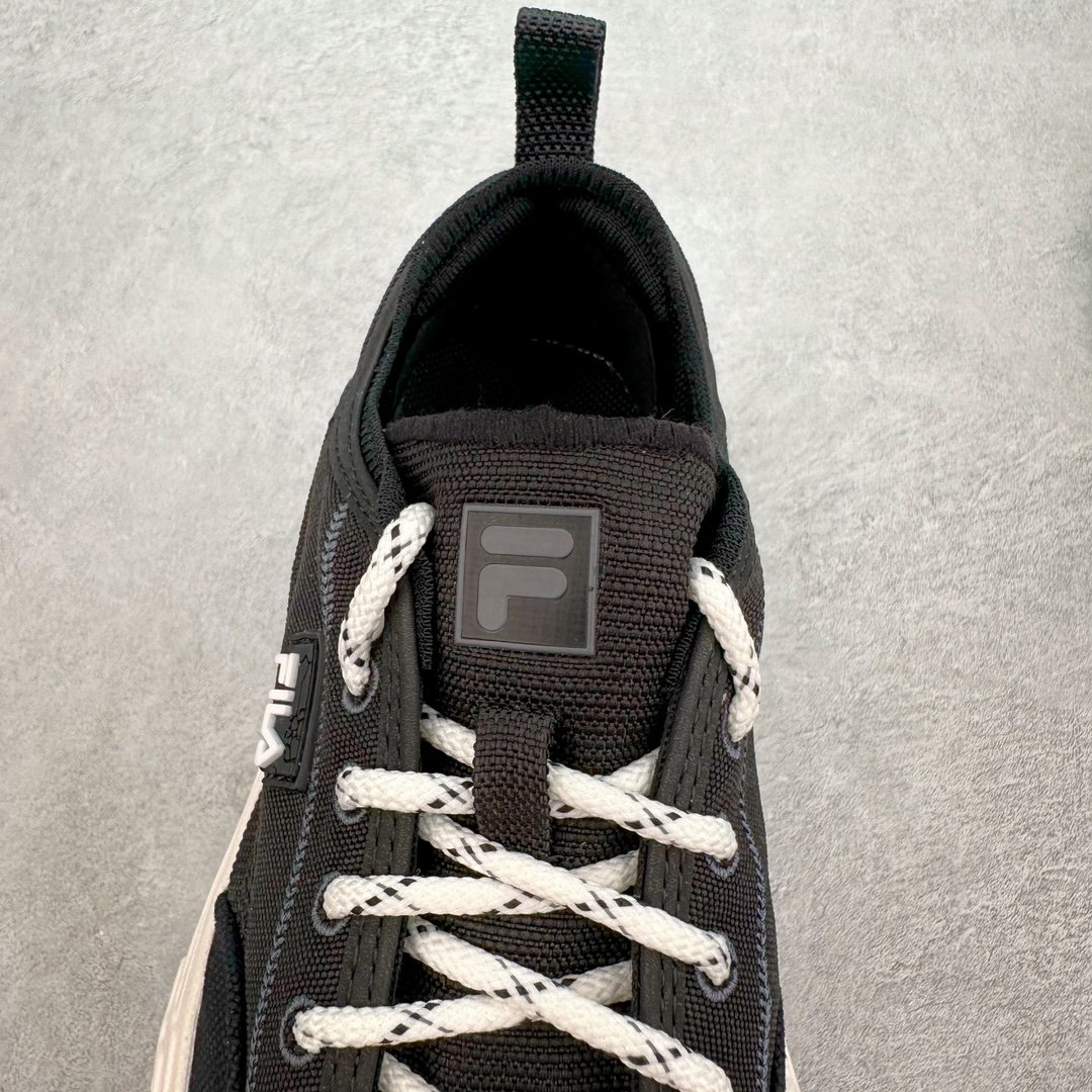 图片[5]-FILA FUSION Fluid 斐乐摩登潮牌防滑耐磨轻便运动鞋 FUSION 系列传承了 FILA 的百年基因，融入年轻运动及潮流文化，成为引领变革、创新突破的一代。以“1+N” 的跨界合作模式重现经典的同时创造经典。带来最出其不意的跨界合作惊喜。同时，FILAFUSION把FILA 的 DNA 融入到定制体验里，你可以随心制造厲于你的产品。FILA FUSION 的鞋家族涵盖了老爹鞋、跑步鞋、网球鞋、季节款。风格复古新潮，满足了时尚人士出行及各类运动的搭配需求，成为当下年轻人筷拥的鞋类品牌之一。FILA FUSION 走进年轻人的世界，通过年轻人运动，街舞，滑板，篮球，展现 FILA FUSION 的潮流态度和年轻文化。FILA FUSION 认为末来属于引领变革、创新突破的年轻一代，让我们一起构成 FILA 未来的蓝图吧！尺码：35.5 36 36.5 37.5 38 38.5 39 40 40.5 41 42 42.5 43 44 44.5-选品中心