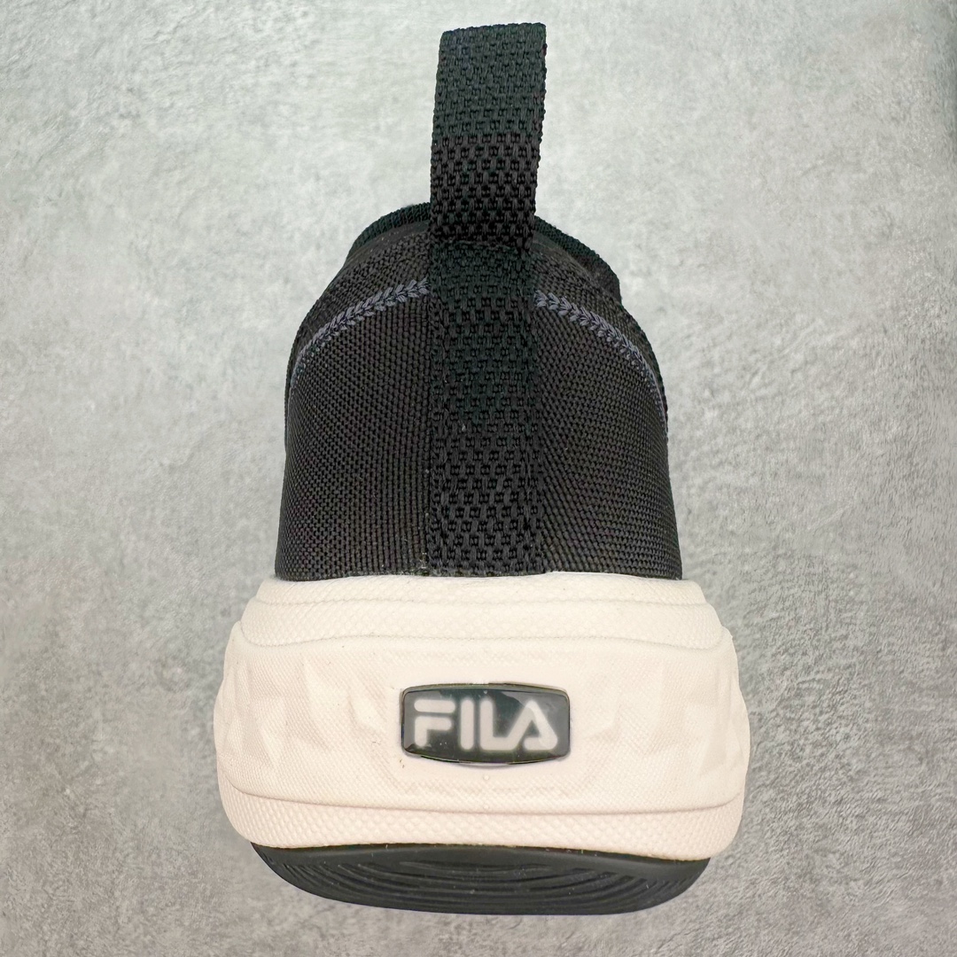 图片[8]-FILA FUSION Fluid 斐乐摩登潮牌防滑耐磨轻便运动鞋 FUSION 系列传承了 FILA 的百年基因，融入年轻运动及潮流文化，成为引领变革、创新突破的一代。以“1+N” 的跨界合作模式重现经典的同时创造经典。带来最出其不意的跨界合作惊喜。同时，FILAFUSION把FILA 的 DNA 融入到定制体验里，你可以随心制造厲于你的产品。FILA FUSION 的鞋家族涵盖了老爹鞋、跑步鞋、网球鞋、季节款。风格复古新潮，满足了时尚人士出行及各类运动的搭配需求，成为当下年轻人筷拥的鞋类品牌之一。FILA FUSION 走进年轻人的世界，通过年轻人运动，街舞，滑板，篮球，展现 FILA FUSION 的潮流态度和年轻文化。FILA FUSION 认为末来属于引领变革、创新突破的年轻一代，让我们一起构成 FILA 未来的蓝图吧！尺码：35.5 36 36.5 37.5 38 38.5 39 40 40.5 41 42 42.5 43 44 44.5-选品中心