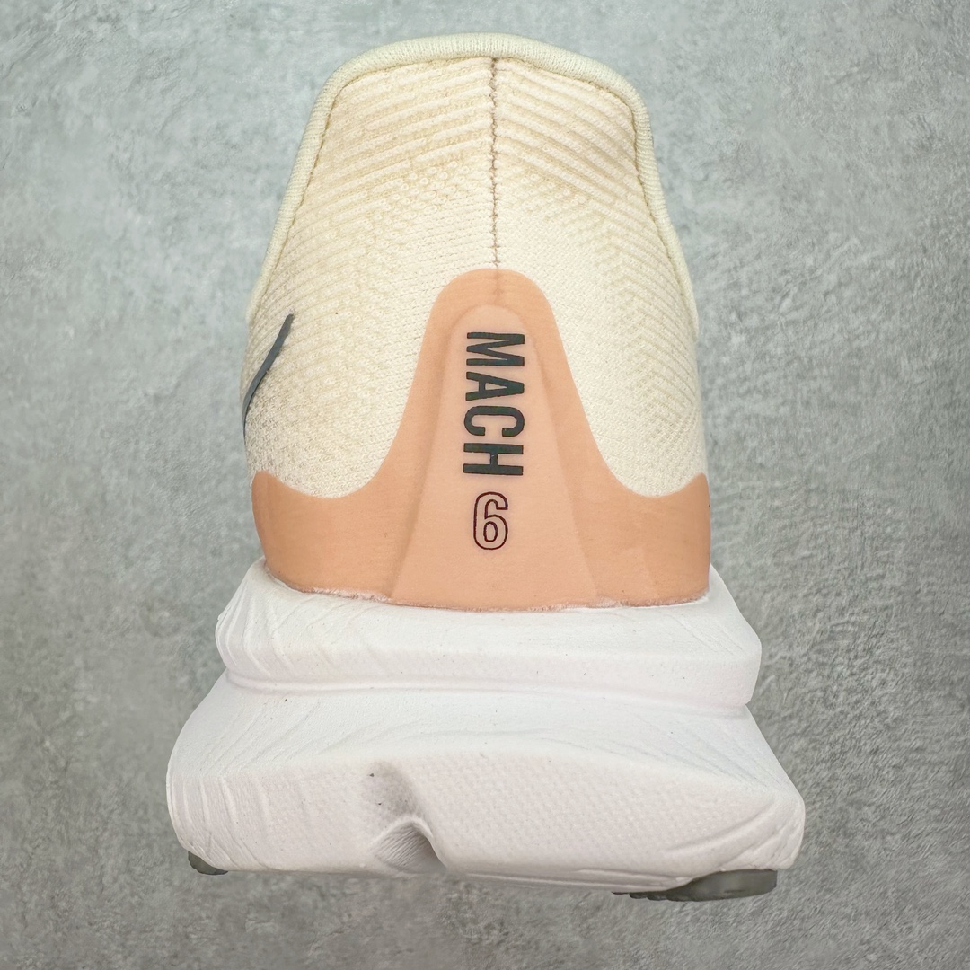 图片[8]-HOKA SKYLINE-FLOAT X 为HOKA首双搭载PeBax推进板的户外登山鞋，为近期大受欢迎的快速登山趋势打造，可同时对应越野跑与快速登山需求。90%蓖麻油提炼制造的Pebax推进版，搭配以甘蔗材质提炼的双密度EVA中底，为登山者带来源源不绝的前进能量。后跟外侧加长的Swallowtail Heel燕尾设计，同时提供上坡有感推进力、下坡步态更顺畅转换的快速登山新体验，适合想尝试轻量化登山，追求快速登山，但希望同时保持支撑推进力的族群。SKYLINE-FLOAT X使用Vibram黄金大底XS Trek复合橡胶成分，兼具耐磨与抓地力，搭配全新设计的5mm大底鞋齿与鞋纹，让克服崎岖地形更轻松，落地更稳定。 尺码：36 36.5 37.5 38 38.5 39 40 40.5 41 42 42.5 43 44 44.5 45-选品中心