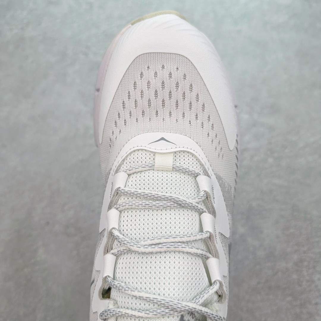 图片[4]-HOKA SKYLINE-FLOAT X 为HOKA首双搭载PeBax推进板的户外登山鞋，为近期大受欢迎的快速登山趋势打造，可同时对应越野跑与快速登山需求。90%蓖麻油提炼制造的Pebax推进版，搭配以甘蔗材质提炼的双密度EVA中底，为登山者带来源源不绝的前进能量。后跟外侧加长的Swallowtail Heel燕尾设计，同时提供上坡有感推进力、下坡步态更顺畅转换的快速登山新体验，适合想尝试轻量化登山，追求快速登山，但希望同时保持支撑推进力的族群。SKYLINE-FLOAT X使用Vibram黄金大底XS Trek复合橡胶成分，兼具耐磨与抓地力，搭配全新设计的5mm大底鞋齿与鞋纹，让克服崎岖地形更轻松，落地更稳定。 尺码：36 36.5 37.5 38 38.5 39 40 40.5 41 42 42.5 43 44 44.5 45-选品中心