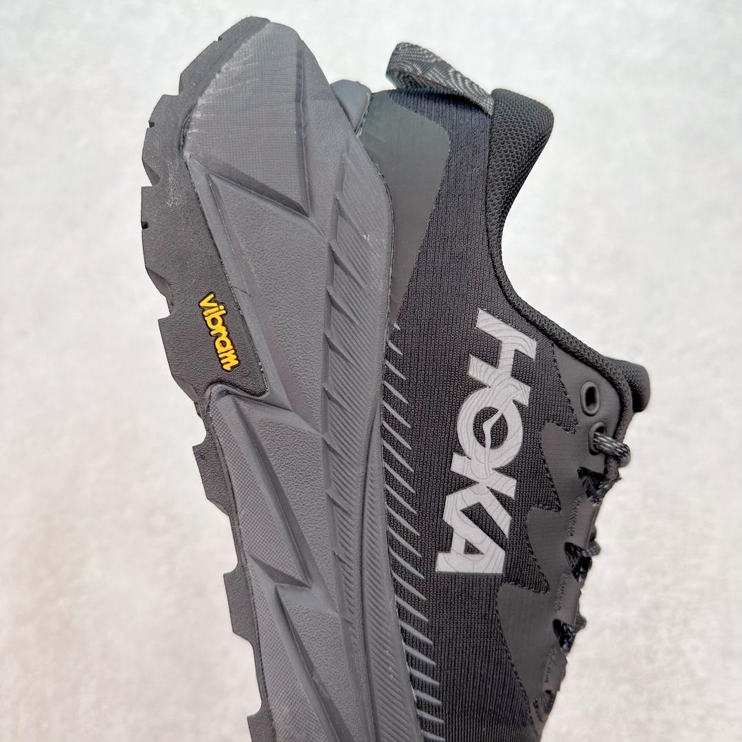 图片[6]-HOKA SKYLINE-FLOAT X 为HOKA首双搭载PeBax推进板的户外登山鞋，为近期大受欢迎的快速登山趋势打造，可同时对应越野跑与快速登山需求。90%蓖麻油提炼制造的Pebax推进版，搭配以甘蔗材质提炼的双密度EVA中底，为登山者带来源源不绝的前进能量。后跟外侧加长的Swallowtail Heel燕尾设计，同时提供上坡有感推进力、下坡步态更顺畅转换的快速登山新体验，适合想尝试轻量化登山，追求快速登山，但希望同时保持支撑推进力的族群。SKYLINE-FLOAT X使用Vibram黄金大底XS Trek复合橡胶成分，兼具耐磨与抓地力，搭配全新设计的5mm大底鞋齿与鞋纹，让克服崎岖地形更轻松，落地更稳定。 尺码：36 36.5 37.5 38 38.5 39 40 40.5 41 42 42.5 43 44 44.5 45-选品中心