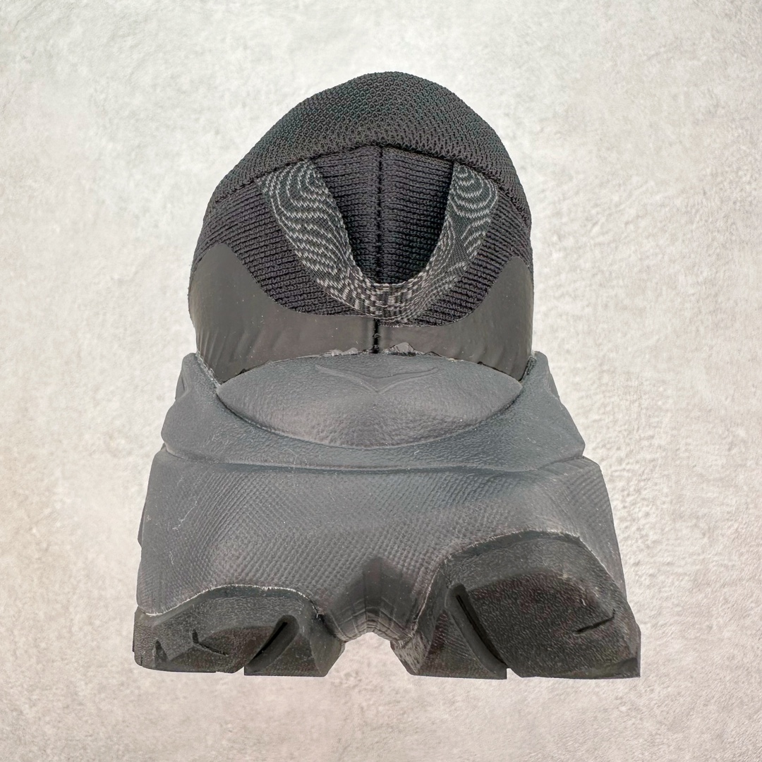 图片[8]-HOKA SKYLINE-FLOAT X 为HOKA首双搭载PeBax推进板的户外登山鞋，为近期大受欢迎的快速登山趋势打造，可同时对应越野跑与快速登山需求。90%蓖麻油提炼制造的Pebax推进版，搭配以甘蔗材质提炼的双密度EVA中底，为登山者带来源源不绝的前进能量。后跟外侧加长的Swallowtail Heel燕尾设计，同时提供上坡有感推进力、下坡步态更顺畅转换的快速登山新体验，适合想尝试轻量化登山，追求快速登山，但希望同时保持支撑推进力的族群。SKYLINE-FLOAT X使用Vibram黄金大底XS Trek复合橡胶成分，兼具耐磨与抓地力，搭配全新设计的5mm大底鞋齿与鞋纹，让克服崎岖地形更轻松，落地更稳定。 尺码：36 36.5 37.5 38 38.5 39 40 40.5 41 42 42.5 43 44 44.5 45-选品中心