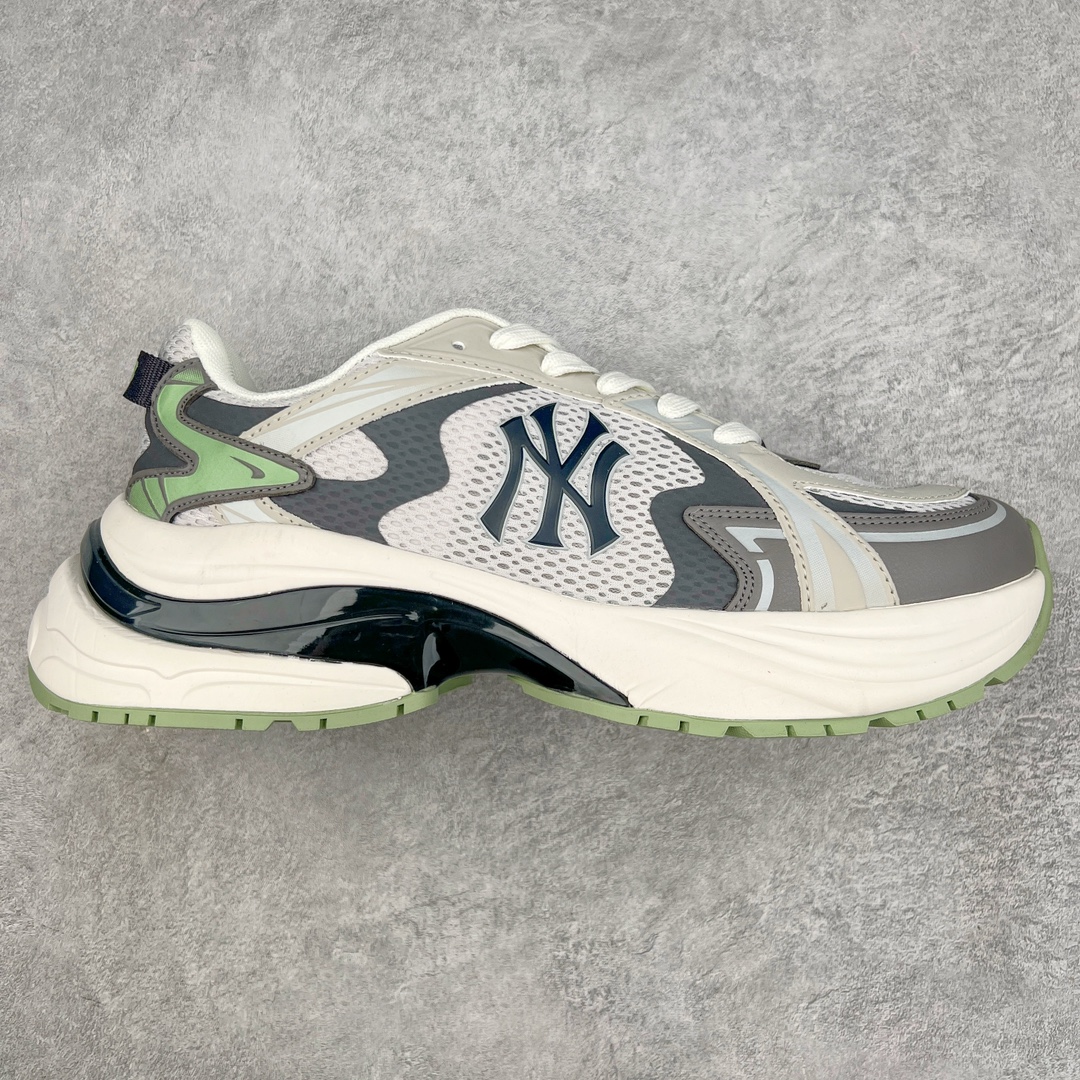 ＃纯原 MLB Chunky Runner 2024S 复古印花老爹鞋系列低帮轻量增高厚底百搭休闲运动慢跑鞋 Korea韩国联名NY美国榄球纽约洋基队限定 目前可过轻松秒过各类鉴定 能操作的私聊 韩国代购专供 左脚内置NFC感应 区别市面贴纸假芯片 MLB专用菱形双针中底布 重点细节中底布带注胶孔 原厂NFC感应吊牌 支持鉴定 一个两位数 原盒原标 全套原楦原纸板原厂数据开发 中韩文保养标贴 绿色防霉片 平台代购专供 独家一比一RB+MD组合大底 高频后跟小人Logo精准对位立体饱满 正确网布加超迁鞋面 转印中底走线紧密 转印Logo工艺表层防刮不掉色 尺码：35 36 36.5 37.5 38 38.5 39 40 40.5 41 42 42.5 43 44 44.5 45-选品中心