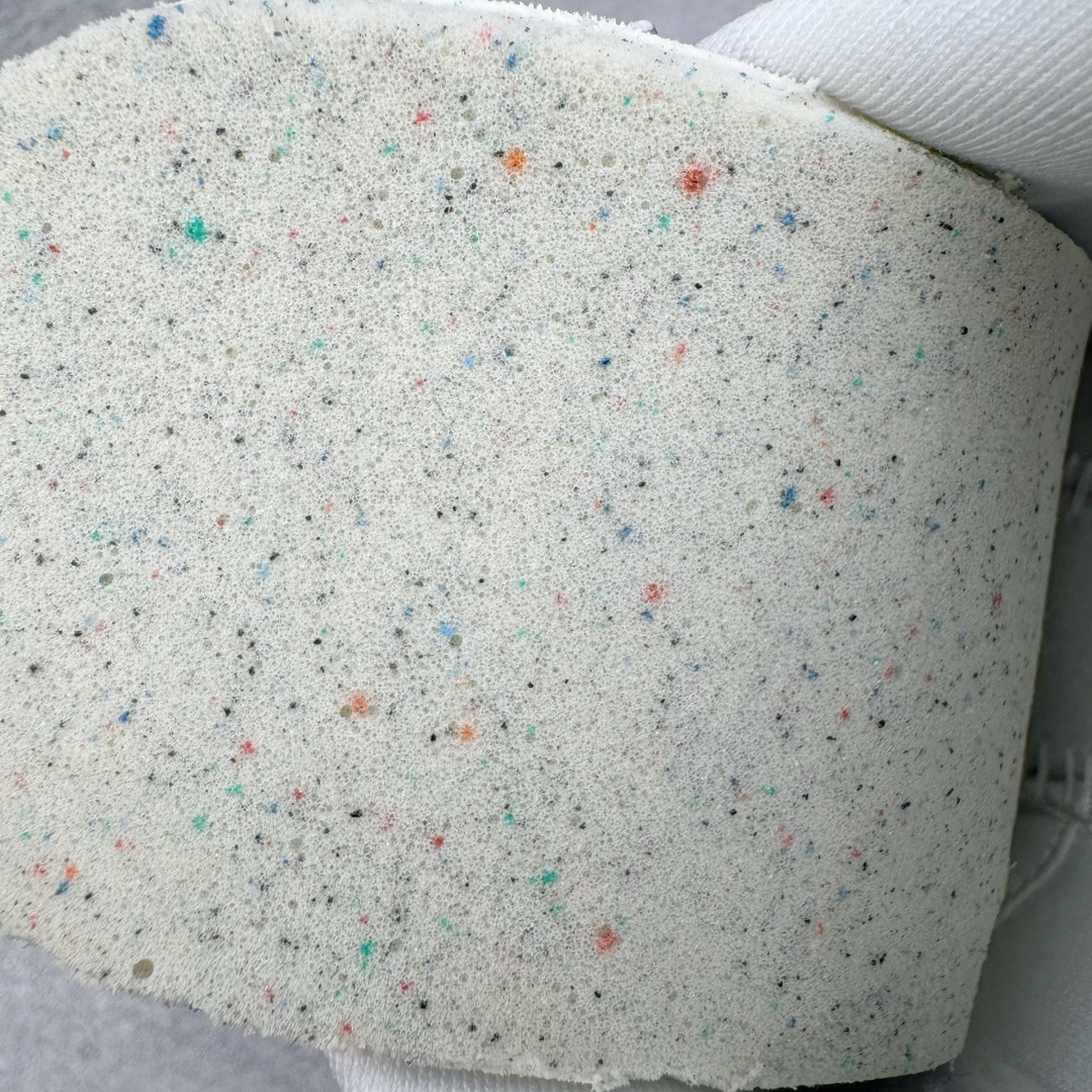 图片[11]-＃JC纯原 NK Classic Cortez Leather 阿甘复古初代皮革慢跑鞋 FZ1347-100 实体平台指令订单 全套原纸板楦头开发 原厂数据大底磨具 一比一鞋头弧度高度鞋身弧度 细节品控鞋型随意对比 正确烫金高频细节 公司级标准检验QC 区分市面一切版本 完美复刻阿甘复古鞋型 尺码：35.5 36 36.5 37.5 38 38.5 39 40 40.5 41 42 42.5 43 44 45-选品中心