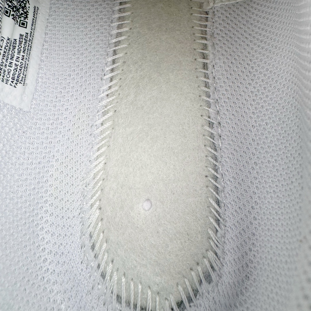 图片[10]-＃JC纯原 NK Classic Cortez Leather 阿甘复古初代皮革慢跑鞋 DM4044-105 实体平台指令订单 全套原纸板楦头开发 原厂数据大底磨具 一比一鞋头弧度高度鞋身弧度 细节品控鞋型随意对比 正确烫金高频细节 公司级标准检验QC 区分市面一切版本 完美复刻阿甘复古鞋型 尺码：35.5 36 36.5 37.5 38 38.5 39 40 40.5 41 42 42.5 43 44 45-选品中心