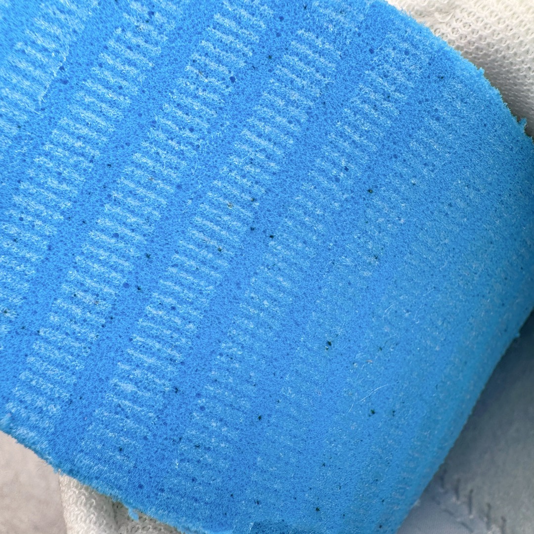 图片[11]-＃HP纯原 NK P-6000 系列低帮复古老爹风休闲运动舒适慢跑鞋 BV1021-105 购入原鞋原装纸板楦头开发 独家私模四层组合大底 市场唯一正确版本 良心定价 新配色陆续出货 进口三文治网面 融合 Pegasus 过往运动鞋设计 助力 21 世纪早期跑步运动跃升时尚新高度 采用透气网眼布、运动风格线条和耐穿覆面 兼具吸睛外观和舒适感受 中底泡绵以田径赛道为灵感 打造厚实设计 缔造出众缓震性能 尺码：36 36.5 37.5 38 38.5 39 40 40.5 41 42 42.5 43 44 44.5 45 46-选品中心