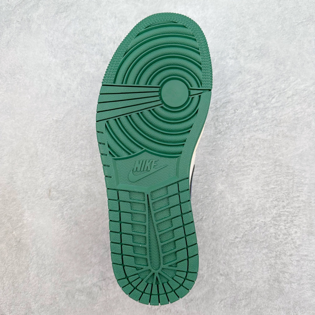 图片[9]-Air Jordan AJ1 Low 低帮系列定制配色 JJ8688-005 原厂内置气垫魔块 A模大底 头层小牛皮 鞋舌AJ原厂专用牛津布+AJ专用反口珍珠布+原厂无杂质高弹内里海棉+特殊封边弹力鞋带 尺码：36 36.5 37.5 38 38.5 39 40 40.5 41 42 42.5 43 44 44.5 45 46-选品中心