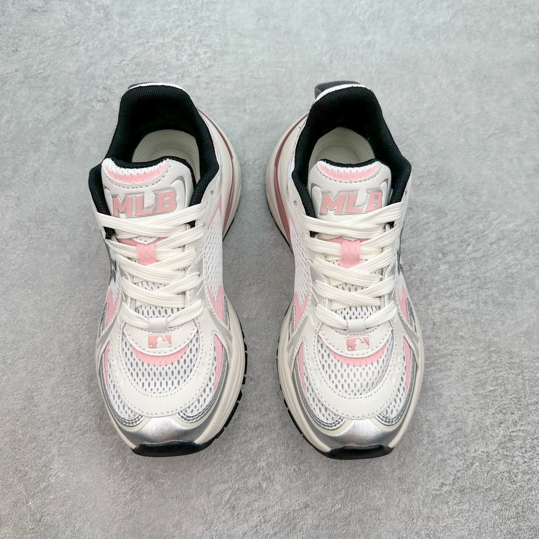 图片[2]-＃纯原 MLB Chunky Runner 2024S 复古印花老爹鞋系列低帮轻量增高厚底百搭休闲运动慢跑鞋 Korea韩国联名NY美国榄球纽约洋基队限定 目前可过轻松秒过各类鉴定 能操作的私聊 韩国代购专供 左脚内置NFC感应 区别市面贴纸假芯片 MLB专用菱形双针中底布 重点细节中底布带注胶孔 原厂NFC感应吊牌 支持鉴定 一个两位数 原盒原标 全套原楦原纸板原厂数据开发 中韩文保养标贴 绿色防霉片 平台代购专供 独家一比一RB+MD组合大底 高频后跟小人Logo精准对位立体饱满 正确网布加超迁鞋面 转印中底走线紧密 转印Logo工艺表层防刮不掉色 尺码：35 36 36.5 37.5 38 38.5 39 40 40.5 41 42 42.5 43 44 44.5 45-选品中心