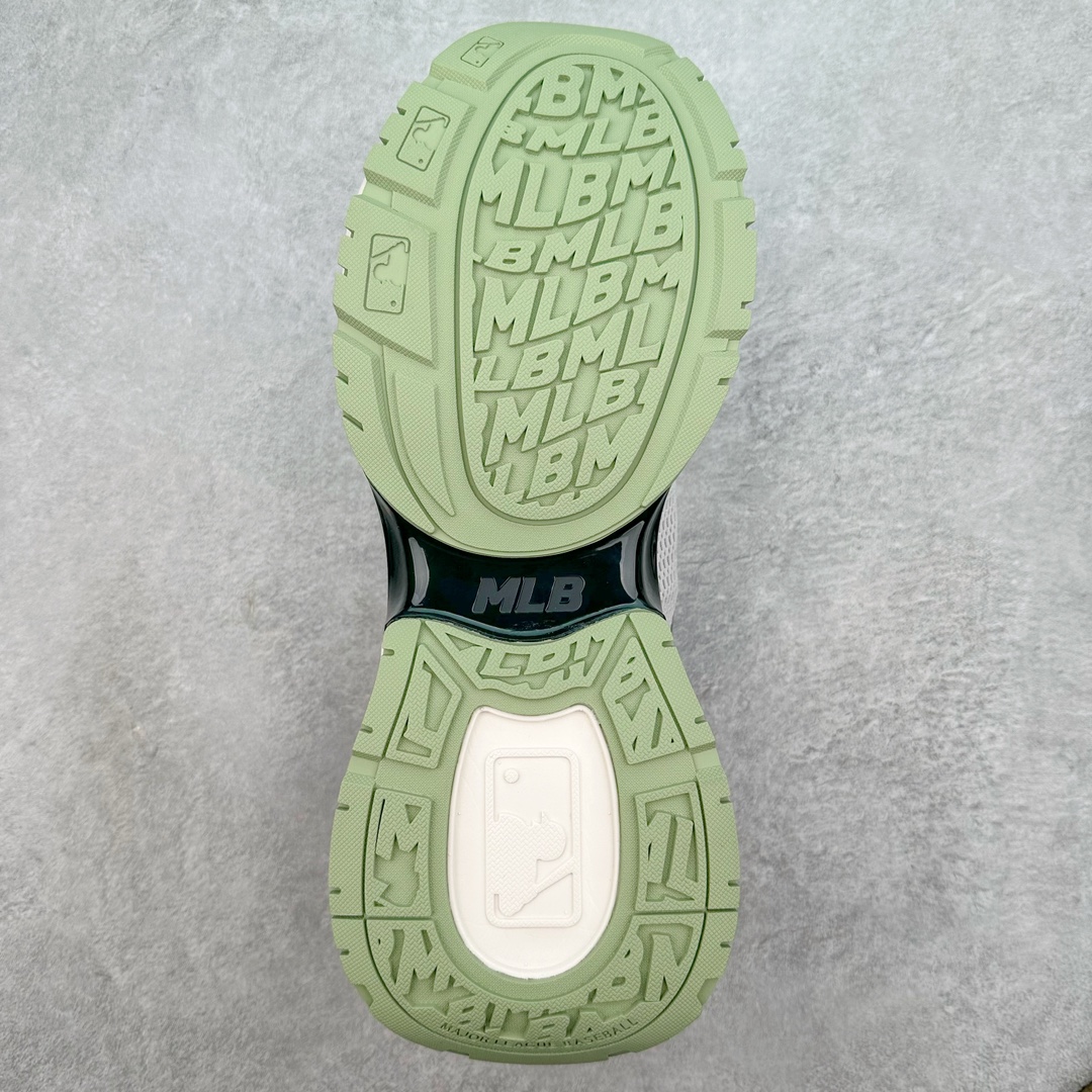 图片[9]-＃纯原 MLB Chunky Runner 2024S 复古印花老爹鞋系列低帮轻量增高厚底百搭休闲运动慢跑鞋 Korea韩国联名NY美国榄球纽约洋基队限定 目前可过轻松秒过各类鉴定 能操作的私聊 韩国代购专供 左脚内置NFC感应 区别市面贴纸假芯片 MLB专用菱形双针中底布 重点细节中底布带注胶孔 原厂NFC感应吊牌 支持鉴定 一个两位数 原盒原标 全套原楦原纸板原厂数据开发 中韩文保养标贴 绿色防霉片 平台代购专供 独家一比一RB+MD组合大底 高频后跟小人Logo精准对位立体饱满 正确网布加超迁鞋面 转印中底走线紧密 转印Logo工艺表层防刮不掉色 尺码：35 36 36.5 37.5 38 38.5 39 40 40.5 41 42 42.5 43 44 44.5 45-选品中心