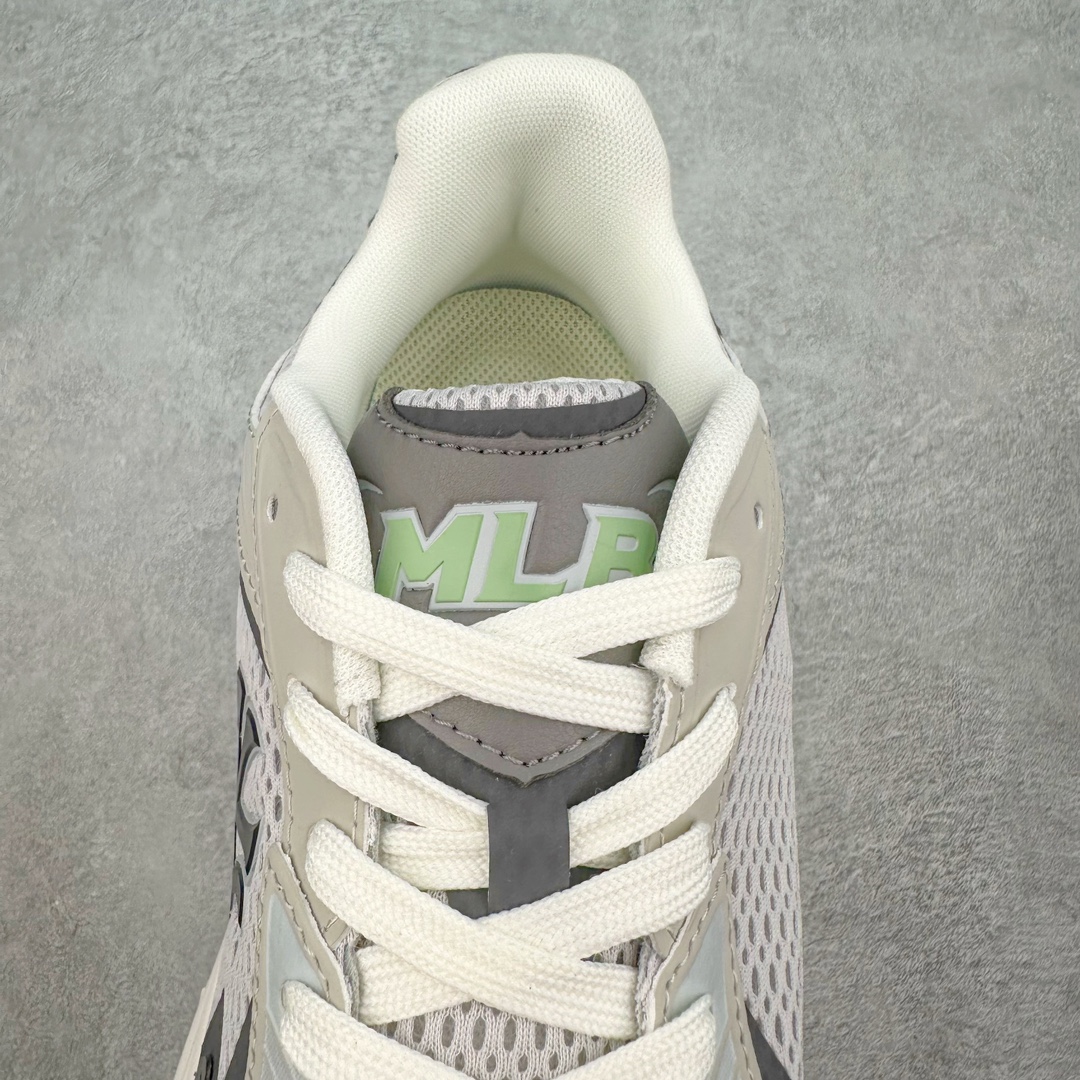 图片[5]-＃纯原 MLB Chunky Runner 2024S 复古印花老爹鞋系列低帮轻量增高厚底百搭休闲运动慢跑鞋 Korea韩国联名NY美国榄球纽约洋基队限定 目前可过轻松秒过各类鉴定 能操作的私聊 韩国代购专供 左脚内置NFC感应 区别市面贴纸假芯片 MLB专用菱形双针中底布 重点细节中底布带注胶孔 原厂NFC感应吊牌 支持鉴定 一个两位数 原盒原标 全套原楦原纸板原厂数据开发 中韩文保养标贴 绿色防霉片 平台代购专供 独家一比一RB+MD组合大底 高频后跟小人Logo精准对位立体饱满 正确网布加超迁鞋面 转印中底走线紧密 转印Logo工艺表层防刮不掉色 尺码：35 36 36.5 37.5 38 38.5 39 40 40.5 41 42 42.5 43 44 44.5 45-选品中心