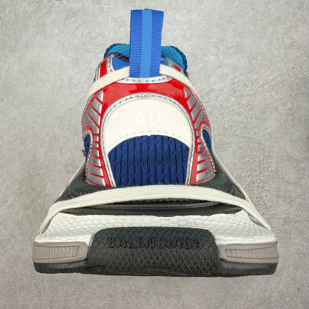 图片[8]-BALENCIAGA 3XL Sneakers 巴黎世家十代网布系带低帮走秀复古老爹鞋 配套套现全码福利开炸 长期补货价格一步到位 市场中端王者 欢迎对比 实力大厂成熟流水线出品 品控完美 免检产品 新配色陆续开发 全套原纸板楦头开发 完美版型 鞋头边缘和后帮徽标 鞋面和后跟凸印尺码 鞋舌 3XL 橡胶品牌标识和反光细节 鞋帮拉袢和鞋舌拉祥 配反光细节 备用鞋带在鞋履前侧 可在穿着前取下 便于不同造型搭配 注意运费超重 偏大一码 尺码：35 36 37 38 39 40 41 42 43 44 45 46-选品中心