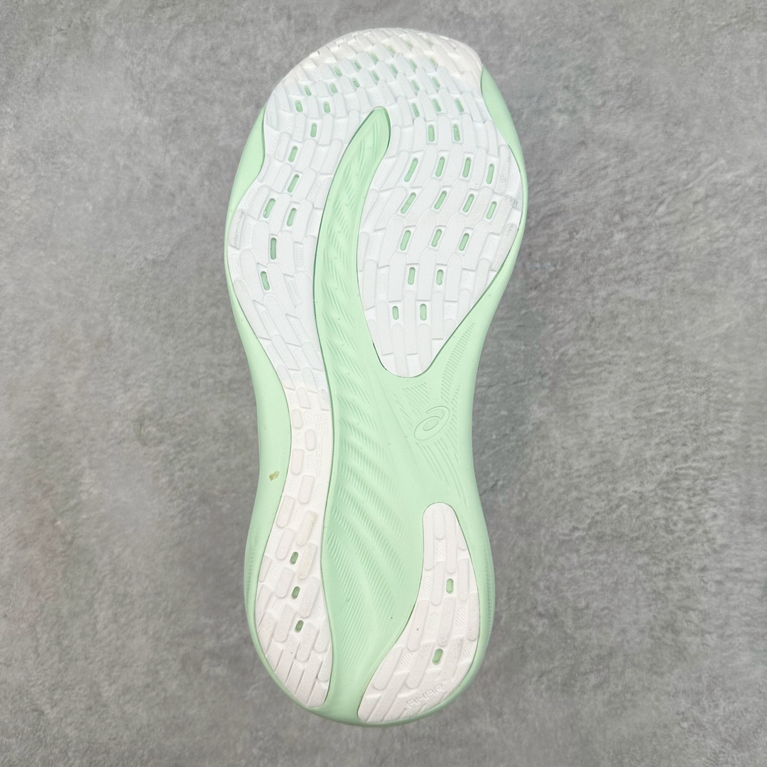 图片[9]-Asics GEL-Nimbus 26 亚瑟士缓震跑鞋 近年复古风潮的势头很旺 ASICS一直坚信保持身体的健康与活力是打造健康快乐的生活方式的最佳途径 ASICS为复古鞋型注入新设计 为玩家的街头穿搭提供了更多可能 GEL-NIMBUSTM9运动鞋最初是为中立和仰卧跑步者设计的长距离训练器 采用原始材料和关键细节重新设计 其Y2K时代的工业外观也被大胆的对比和色块所抵消 尺码：36 36.5 37.5 38 38.5 39 40 40.5 41.5 42 42.5 43.5 44 44.5 45-选品中心