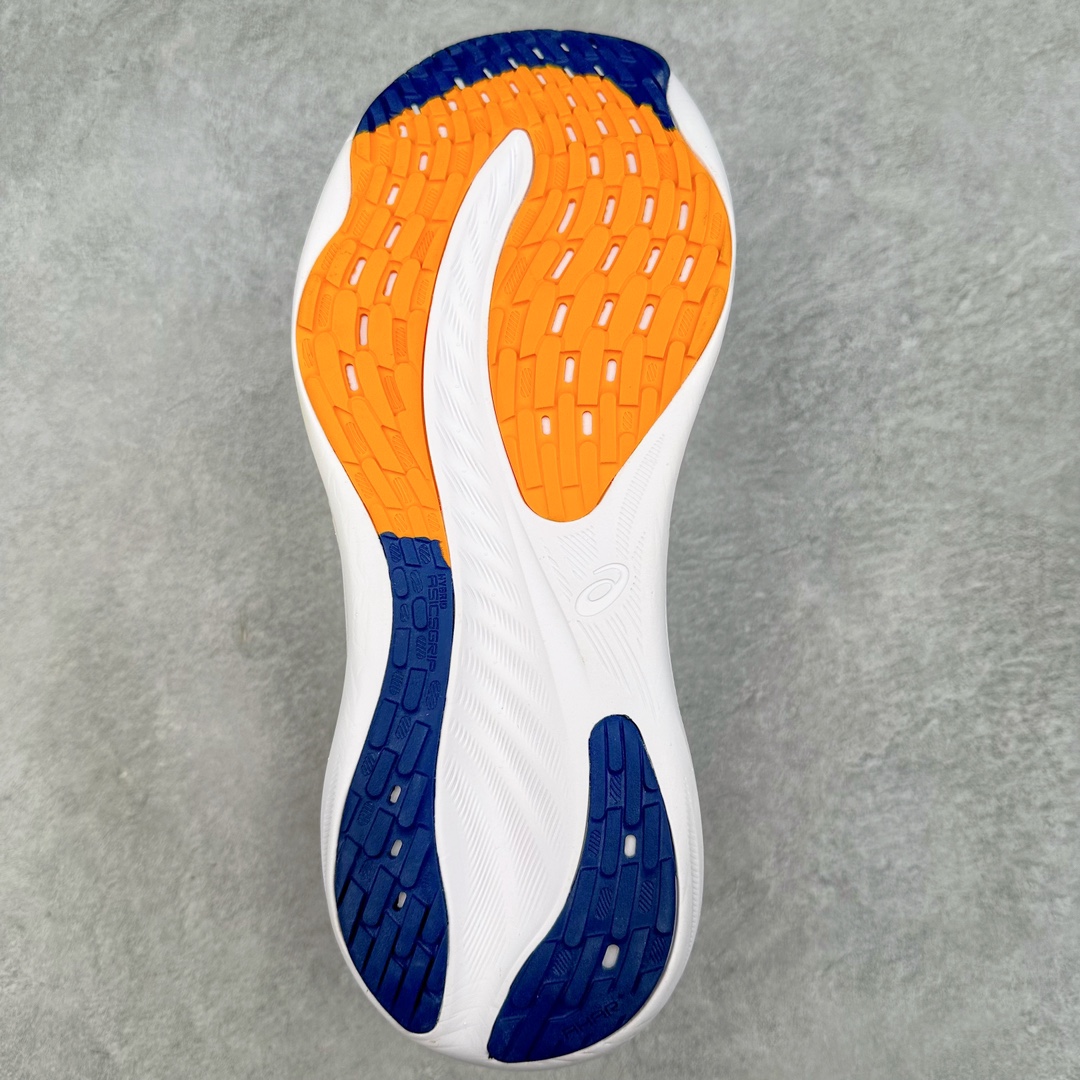 图片[9]-Asics GEL-Nimbus 26 亚瑟士缓震跑鞋 近年复古风潮的势头很旺 ASICS一直坚信保持身体的健康与活力是打造健康快乐的生活方式的最佳途径 ASICS为复古鞋型注入新设计 为玩家的街头穿搭提供了更多可能 GEL-NIMBUSTM9运动鞋最初是为中立和仰卧跑步者设计的长距离训练器 采用原始材料和关键细节重新设计 其Y2K时代的工业外观也被大胆的对比和色块所抵消 尺码：36 36.5 37.5 38 38.5 39 40 40.5 41.5 42 42.5 43.5 44 44.5 45-选品中心