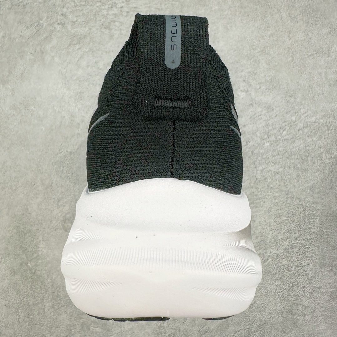 图片[8]-Asics GEL-Nimbus 26 亚瑟士缓震跑鞋 近年复古风潮的势头很旺 ASICS一直坚信保持身体的健康与活力是打造健康快乐的生活方式的最佳途径 ASICS为复古鞋型注入新设计 为玩家的街头穿搭提供了更多可能 GEL-NIMBUSTM9运动鞋最初是为中立和仰卧跑步者设计的长距离训练器 采用原始材料和关键细节重新设计 其Y2K时代的工业外观也被大胆的对比和色块所抵消 尺码：36 36.5 37.5 38 38.5 39 40 40.5 41.5 42 42.5 43.5 44 44.5 45-选品中心