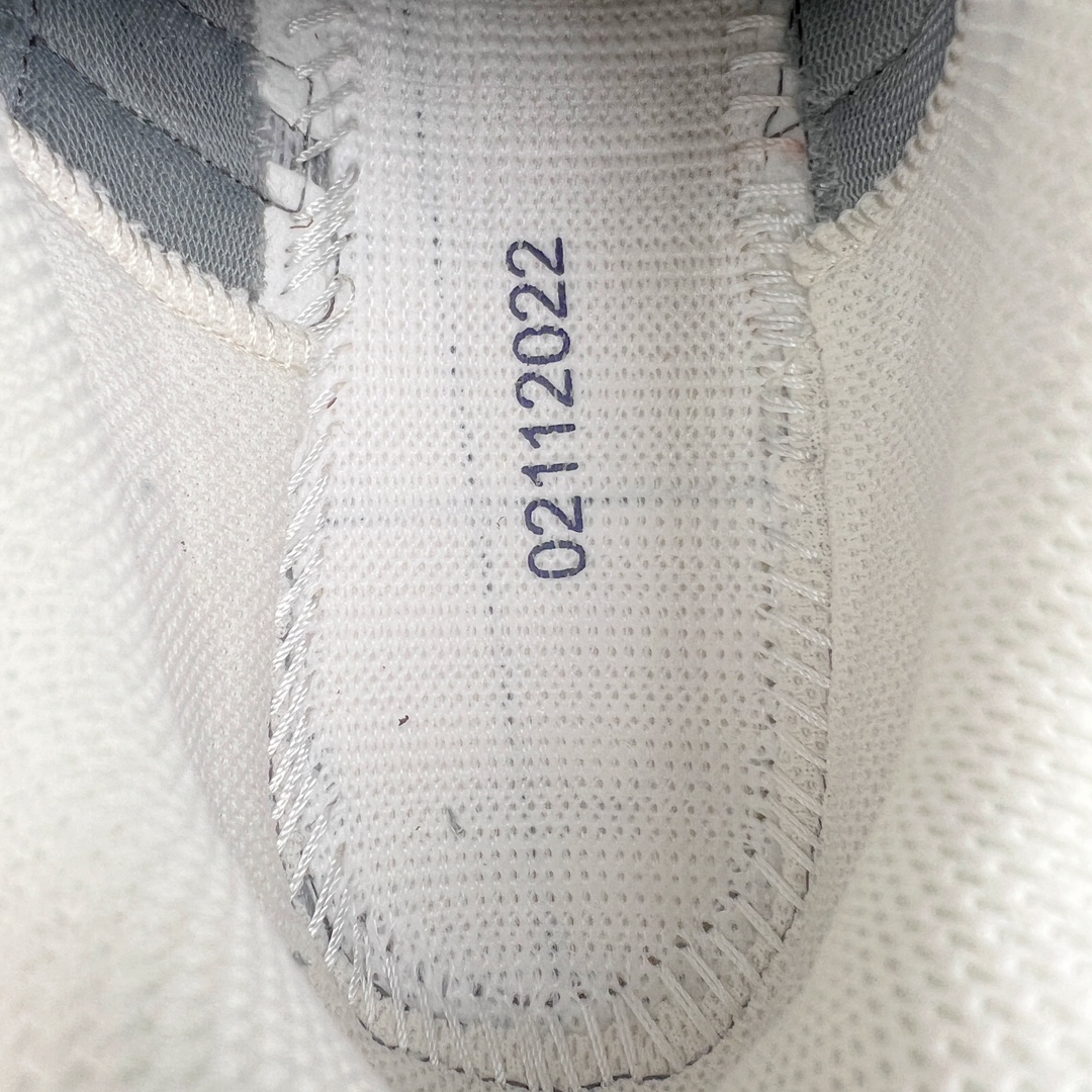 图片[10]-＃DT SALOMON XA Pro 3D ADV 萨洛蒙潮流越野机能户外功能鞋 纯原外贸平台特供订单 耗时半年巨作 全套原纸板楦头开发 原厂特供网布配套加持 确保原汁原味 完美呈现版型 原档数据独家私模五层组合大底 原装Ortholite轻量化鞋垫 中底布带钢印编号 原厂TPU锁扣 进口港宝加持 后跟自然饱满 还原公司包裹性 鞋面采用SENSIFT贴合技术 全方位贴合包裹脚型 鞋跟部鞋底牵引设计 提供强大的抓地性能 更适应野外崎岖不平的道路 其3D ADVANCED CHASSIS底盘 材料轻量大化 钉齿设计更具稳定性 防护性 鞋底易磨损区运用CONTAGRIP高耐磨材料 应对城市硬质路面长距离跑考验 尺码：36 36.5 37.5 38 38.5 39 40 40.5 41 42 42.5 43 44 44.5 45-选品中心