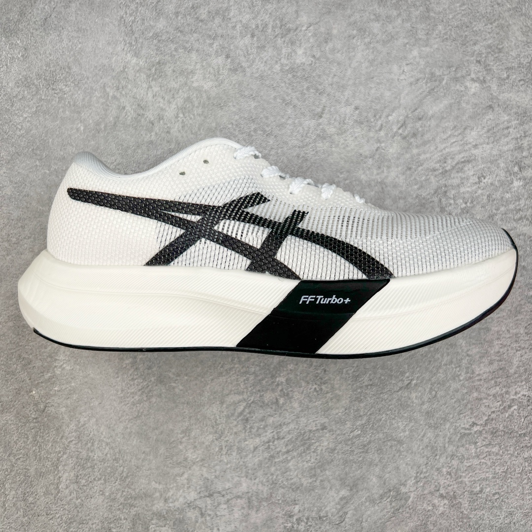 Asics Metaspeed Sky 亚瑟士全面进化版竞速马拉松系列低帮轻量透气缓震休闲运动跑步鞋 这款Magic Speed跑鞋使用了亚瑟士的多项跑鞋科技，中底为2020年才出现在大众视野的FF Blast，这款中底为EVA和OBC混合发泡而来，相比之前的Flytefoam中底，这款材料在缓震和回弹性能上的表现更好，更加软弹。在中底前掌位置内嵌了不对称的碳板结构，这个碳板不是为了推进的目的，而是让前掌不要形变，维持前掌弧度，保证GuideSole科技在跑步过程中发挥作用。尺码：36 36.5 37.5 38 38.5 39 40 40.5 41 42 42.5 43 44 44.5 45-选品中心