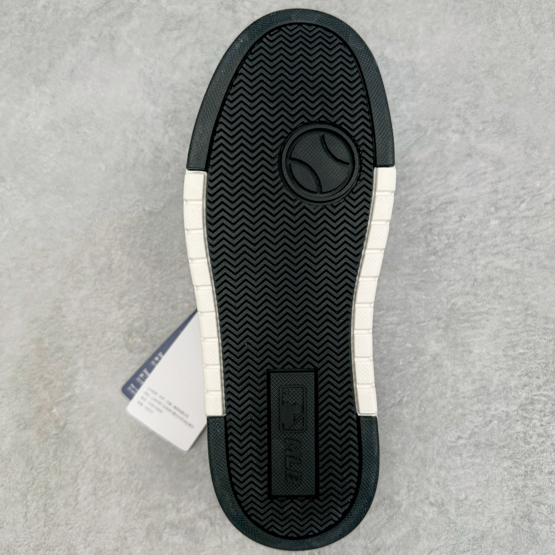 图片[9]-＃DT纯原 MLB Chunky Liner Basic 复古印花学长鞋系列低帮轻量增高厚底百搭休闲运动慢跑鞋板鞋 Korea韩国联名NY美国榄球纽约洋基队限定 目前可过轻松秒过各类鉴定 能操作的私聊 韩国代购专供 左脚内置NFC感应 区别市面贴纸假芯片 MLB专用菱形双针中底布 重点细节中底布带注胶孔 原厂NFC感应吊牌 支持鉴定 一个两位数 原盒原标 全套原楦原纸板原厂数据开发 中韩文保养标贴 绿色防霉片 平台代购专供 独家一比一RB+MD组合大底 高频后跟小人Logo精准对位立体饱满 正确网布加超迁鞋面 转印中底走线紧密 转印Logo工艺表层防刮不掉色 尺码：35 36 36.5 37.5 38 38.5 39 40 40.5 41 42 42.5 43 44 44.5 45-选品中心