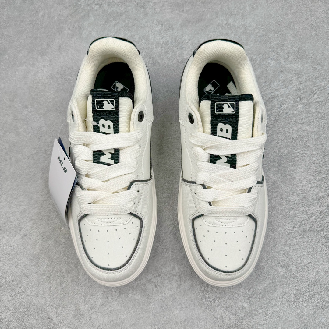 图片[2]-＃DT纯原 MLB Chunky Liner Basic 复古印花学长鞋系列低帮轻量增高厚底百搭休闲运动慢跑鞋板鞋 Korea韩国联名NY美国榄球纽约洋基队限定 目前可过轻松秒过各类鉴定 能操作的私聊 韩国代购专供 左脚内置NFC感应 区别市面贴纸假芯片 MLB专用菱形双针中底布 重点细节中底布带注胶孔 原厂NFC感应吊牌 支持鉴定 一个两位数 原盒原标 全套原楦原纸板原厂数据开发 中韩文保养标贴 绿色防霉片 平台代购专供 独家一比一RB+MD组合大底 高频后跟小人Logo精准对位立体饱满 正确网布加超迁鞋面 转印中底走线紧密 转印Logo工艺表层防刮不掉色 尺码：35 36 36.5 37.5 38 38.5 39 40 40.5 41 42 42.5 43 44 44.5 45-选品中心
