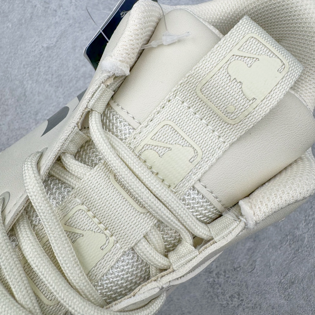 图片[13]-＃DT纯原 MLB Big Ball Chunky 复古印花老爹鞋系列低帮轻量增高厚底百搭休闲运动慢跑鞋 Korea韩国联名NY美国榄球纽约洋基队限定 目前可过轻松秒过各类鉴定 能操作的私聊 韩国代购专供 左脚内置NFC感应 区别市面贴纸假芯片 MLB专用菱形双针中底布 重点细节中底布带注胶孔 原厂NFC感应吊牌 支持鉴定 一个两位数 原盒原标 全套原楦原纸板原厂数据开发 中韩文保养标贴 绿色防霉片 平台代购专供 独家一比一RB+MD组合大底 高频后跟小人Logo精准对位立体饱满 正确网布加超迁鞋面 转印中底走线紧密 转印Logo工艺表层防刮不掉色 尺码：35 36 36.5 37.5 38 38.5 39 40 40.5 41 42 42.5 43 44 44.5 45-选品中心